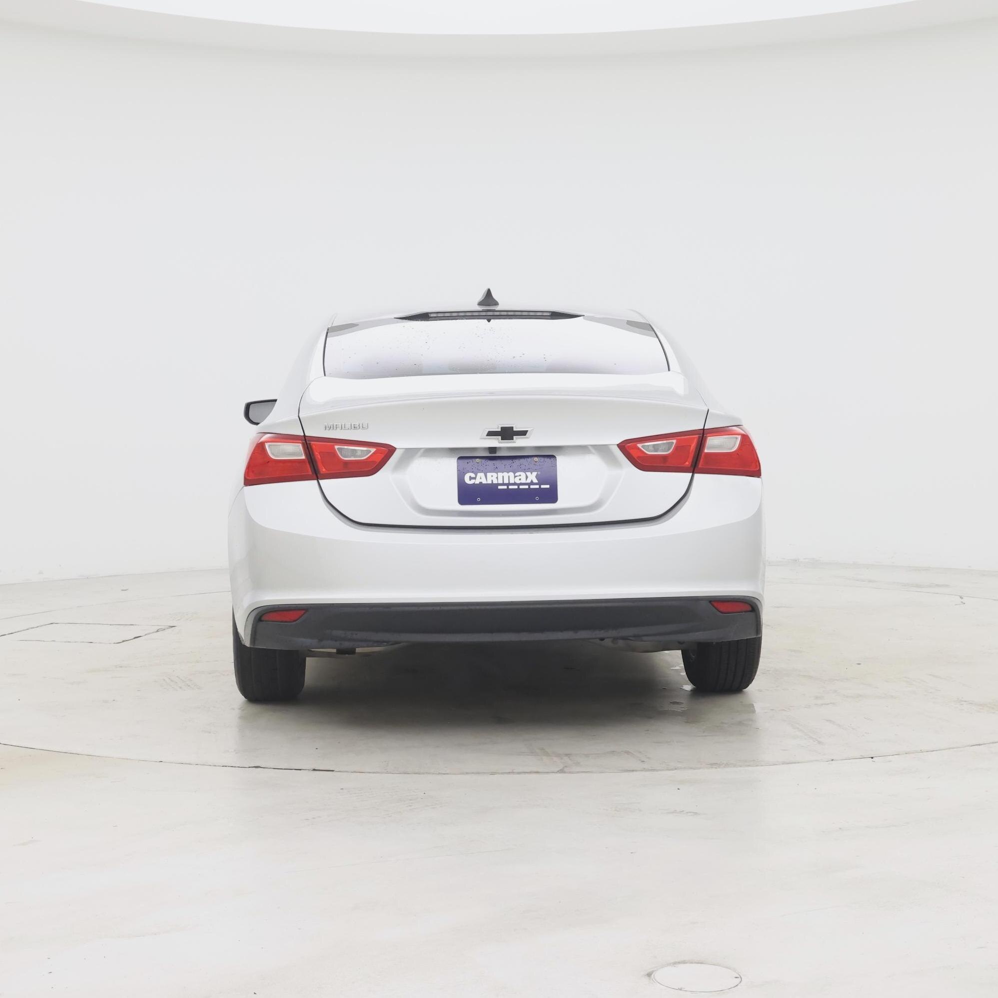 Thumbnail: 2018 Chevrolet Malibu - 6