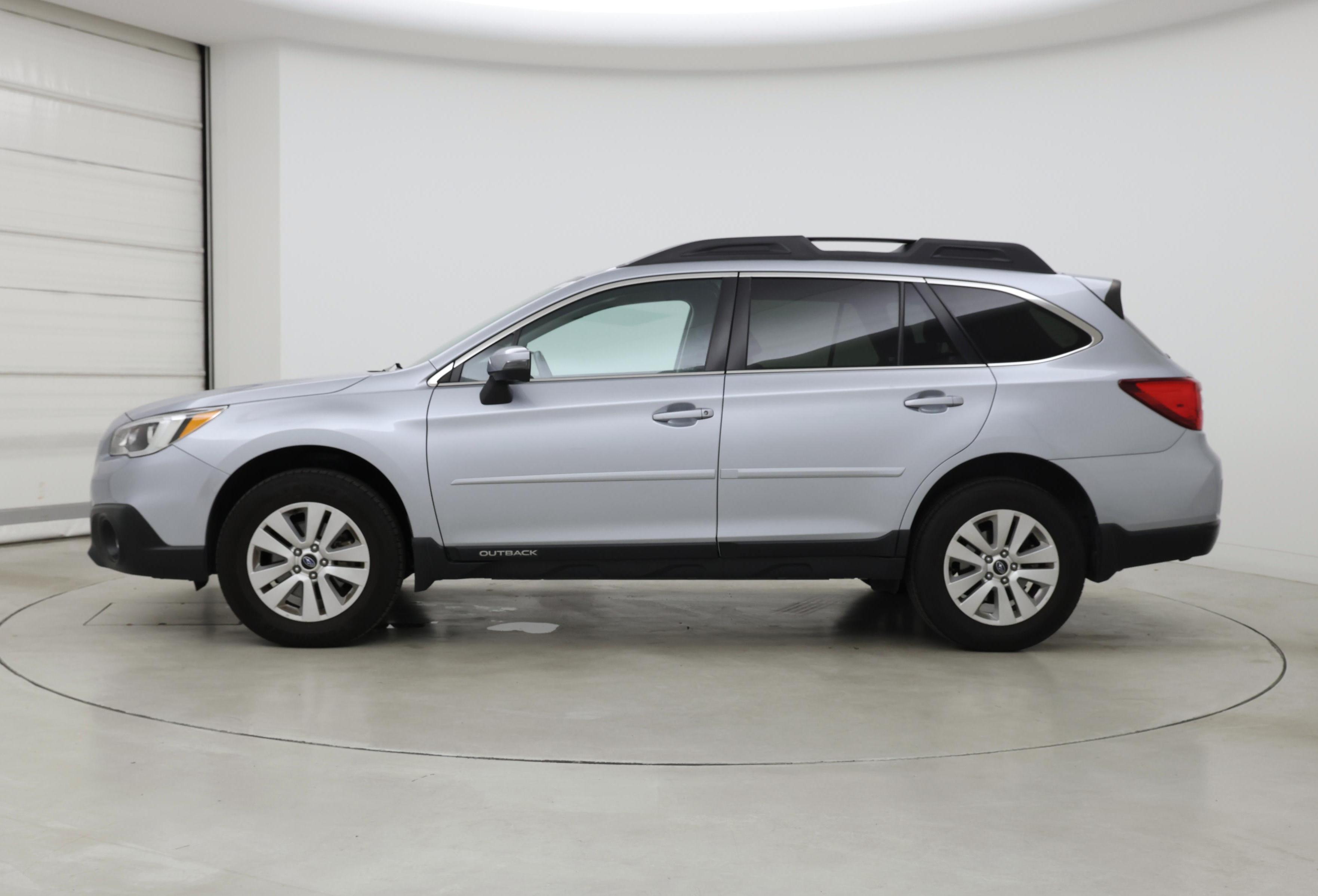 Thumbnail: 2017 Subaru Outback - 3