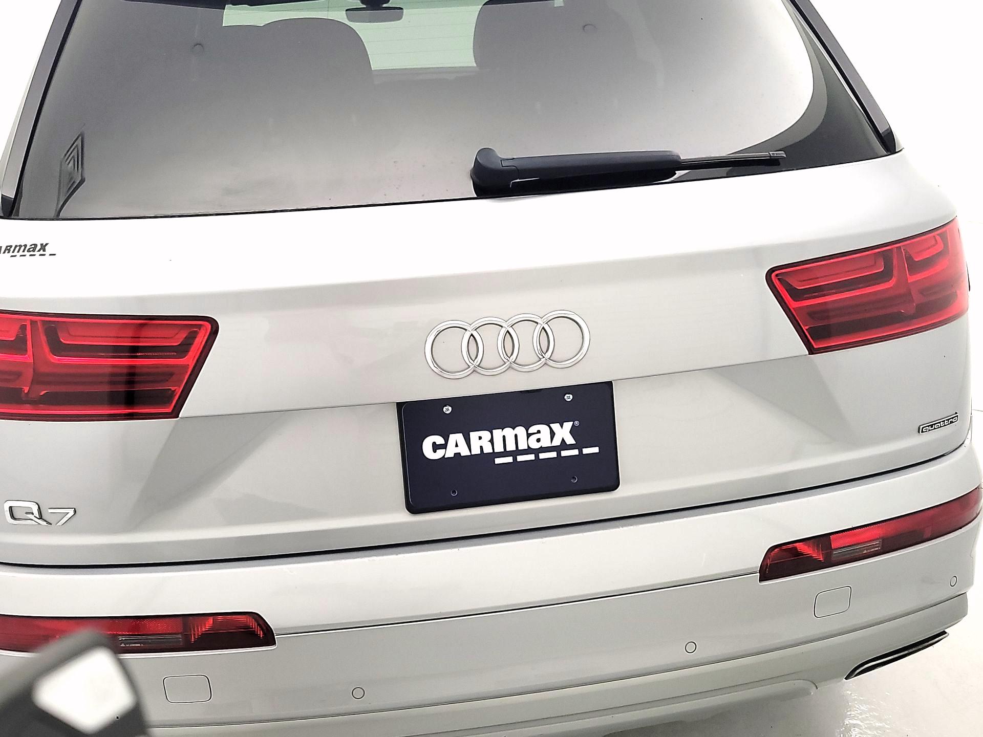 Thumbnail: 2019 Audi Q7 - 6