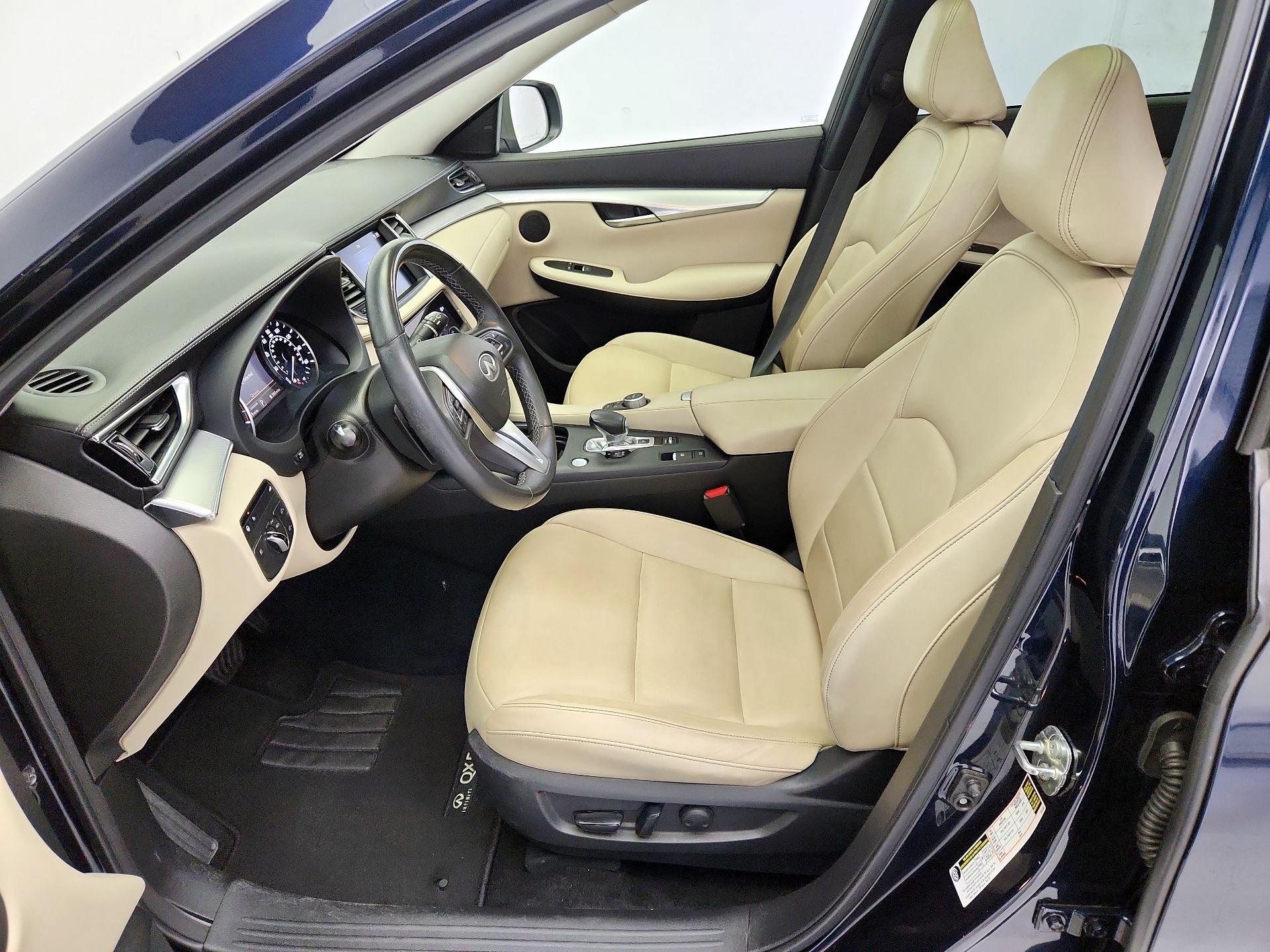 Thumbnail: 2021 INFINITI QX50 - 11
