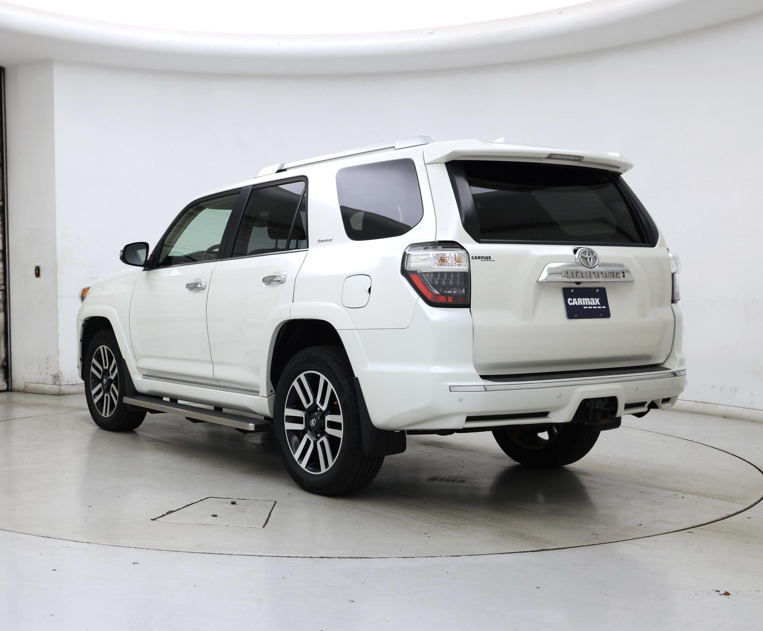 Thumbnail: 2019 Toyota 4Runner - 2