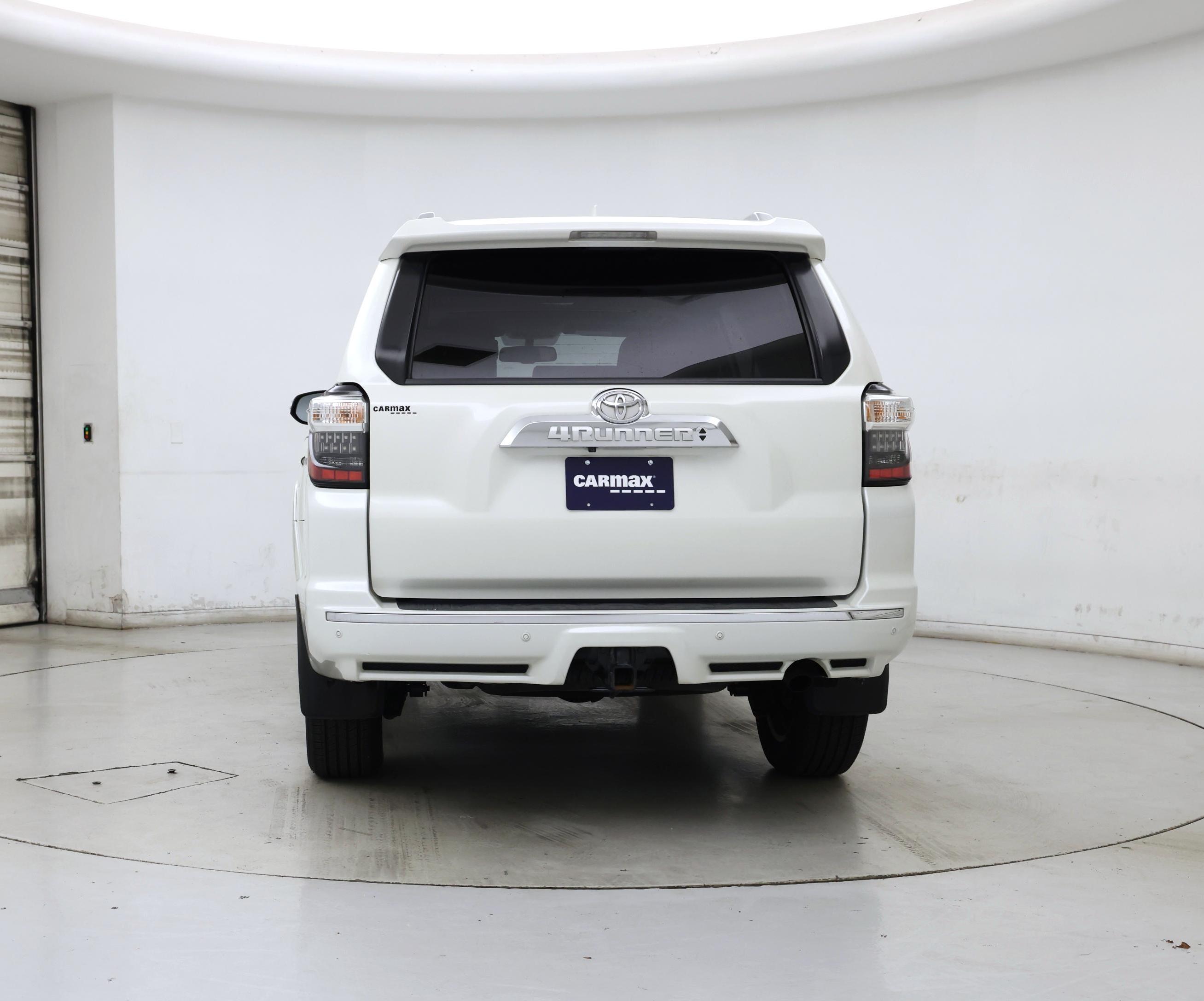 Thumbnail: 2019 Toyota 4Runner - 6