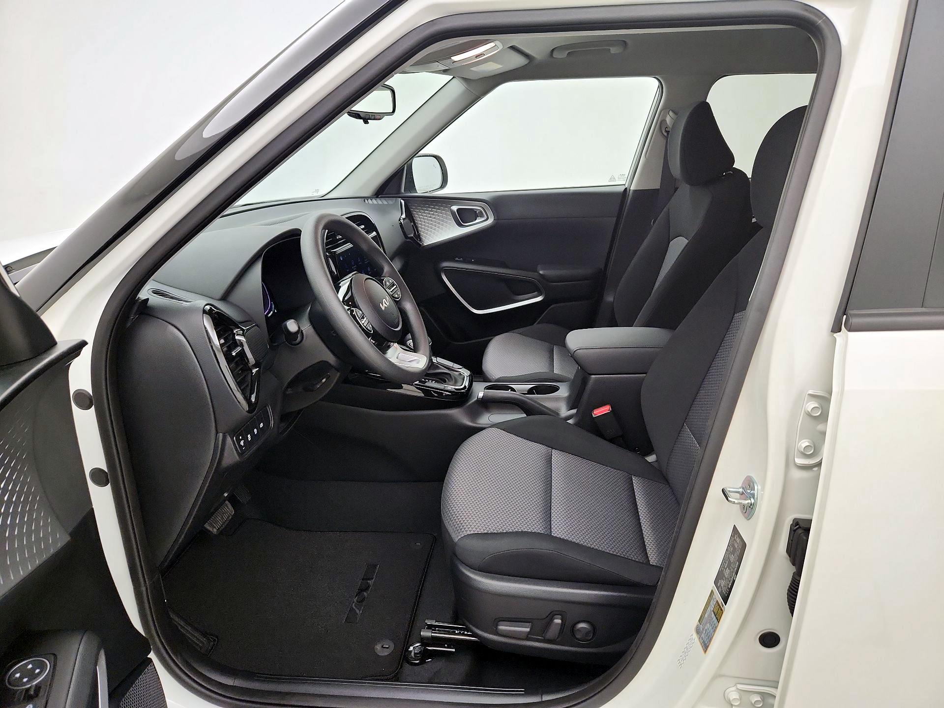 Thumbnail: 2025 Kia Soul - 11
