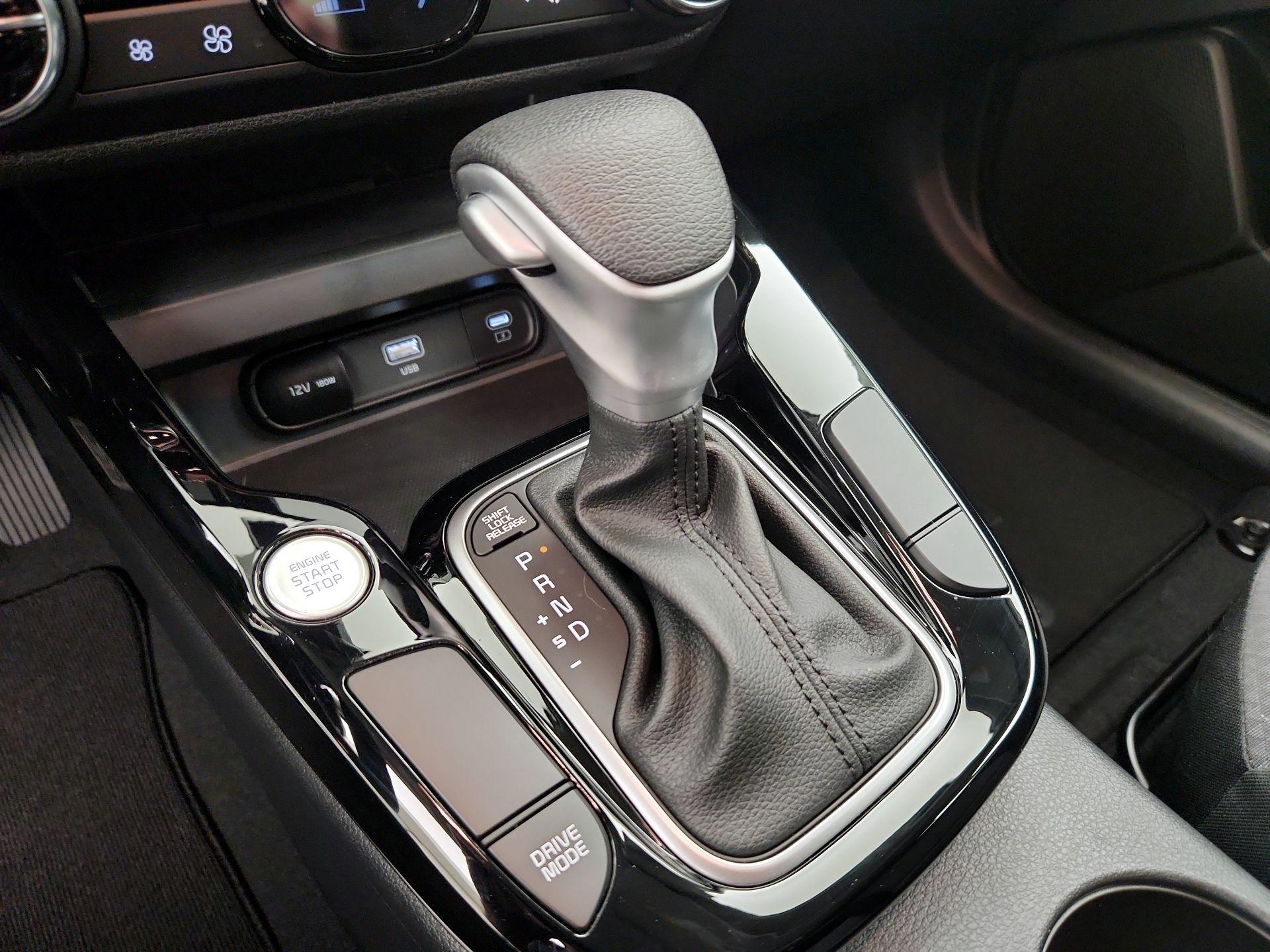 Thumbnail: 2025 Kia Soul - 18