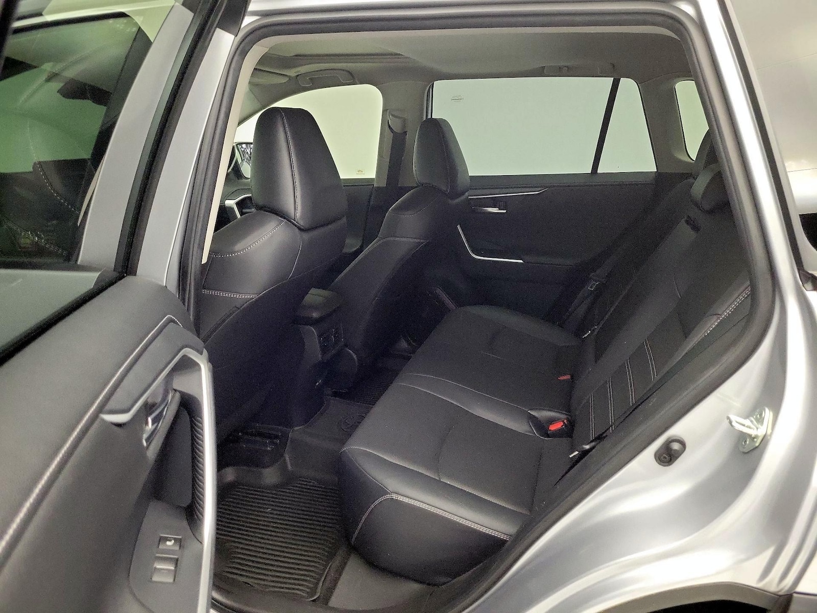 2023 Toyota RAV4 Limited - Photo 21