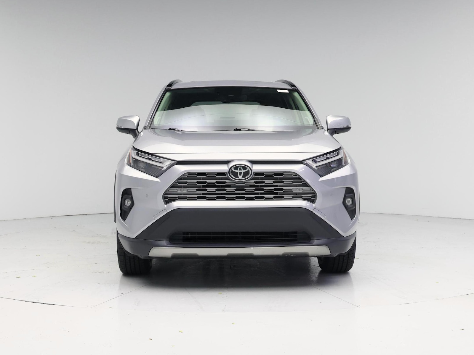 2023 Toyota RAV4 Limited - Photo 6
