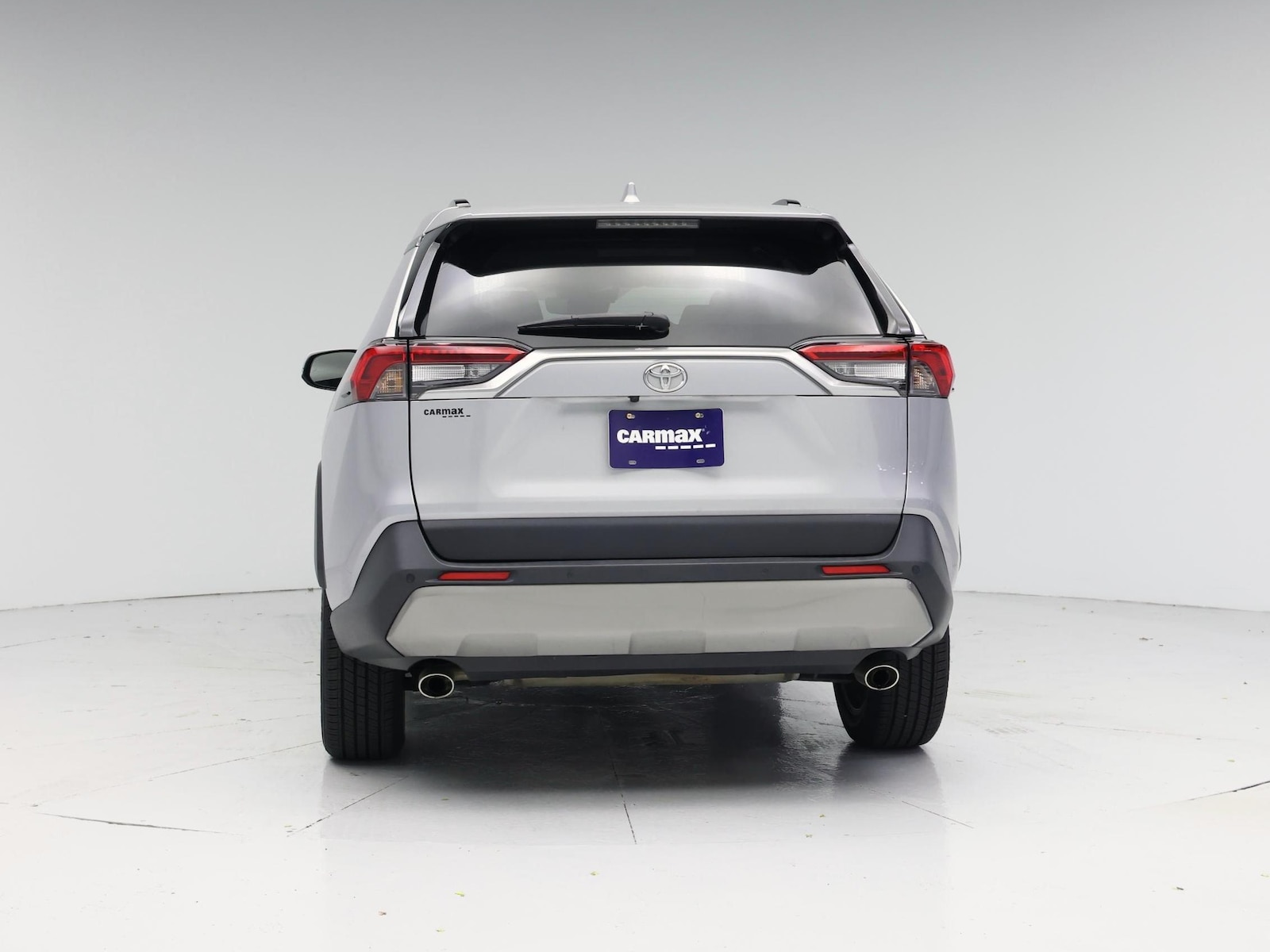 2023 Toyota RAV4 Limited - Photo 7