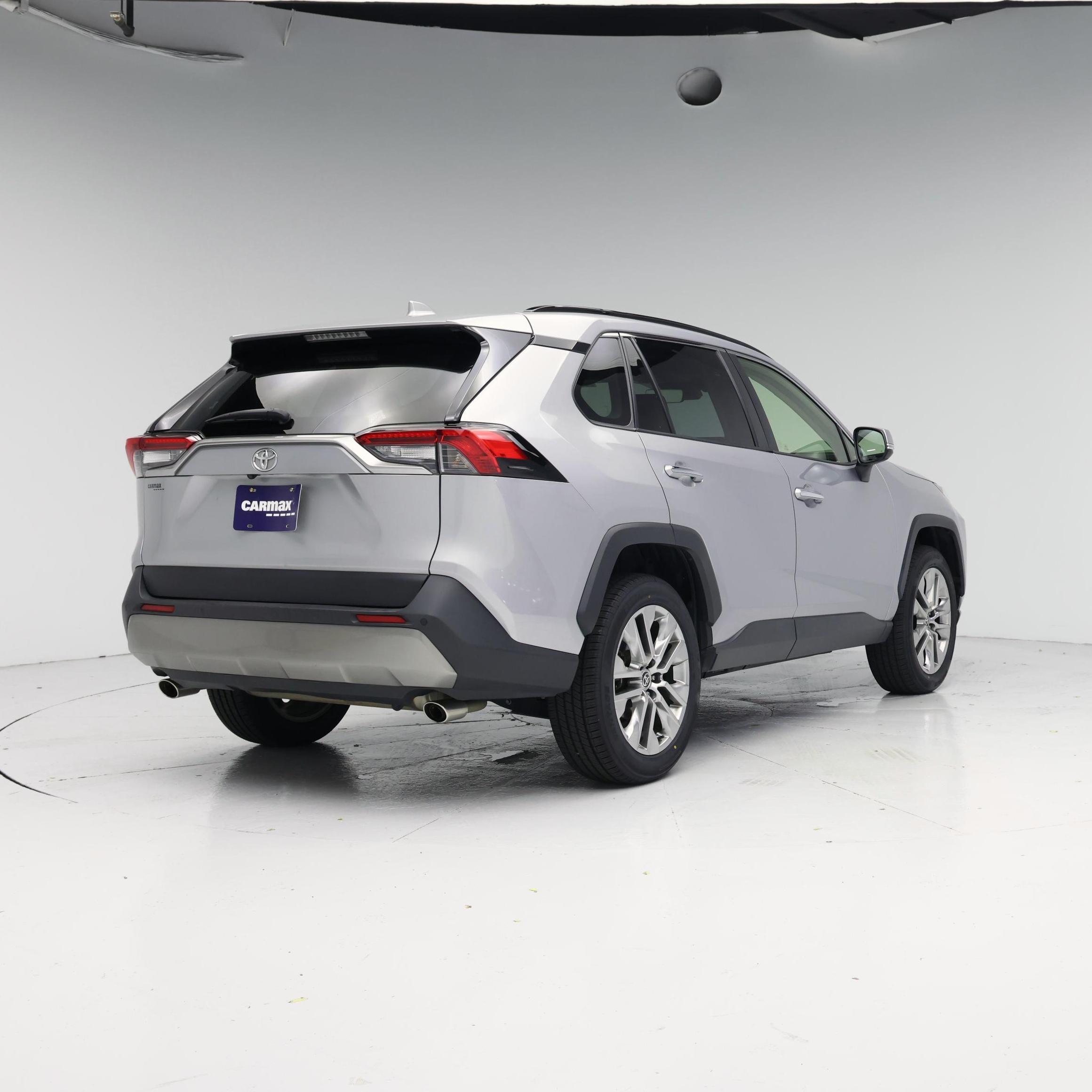 Thumbnail: 2023 Toyota RAV4 - 8