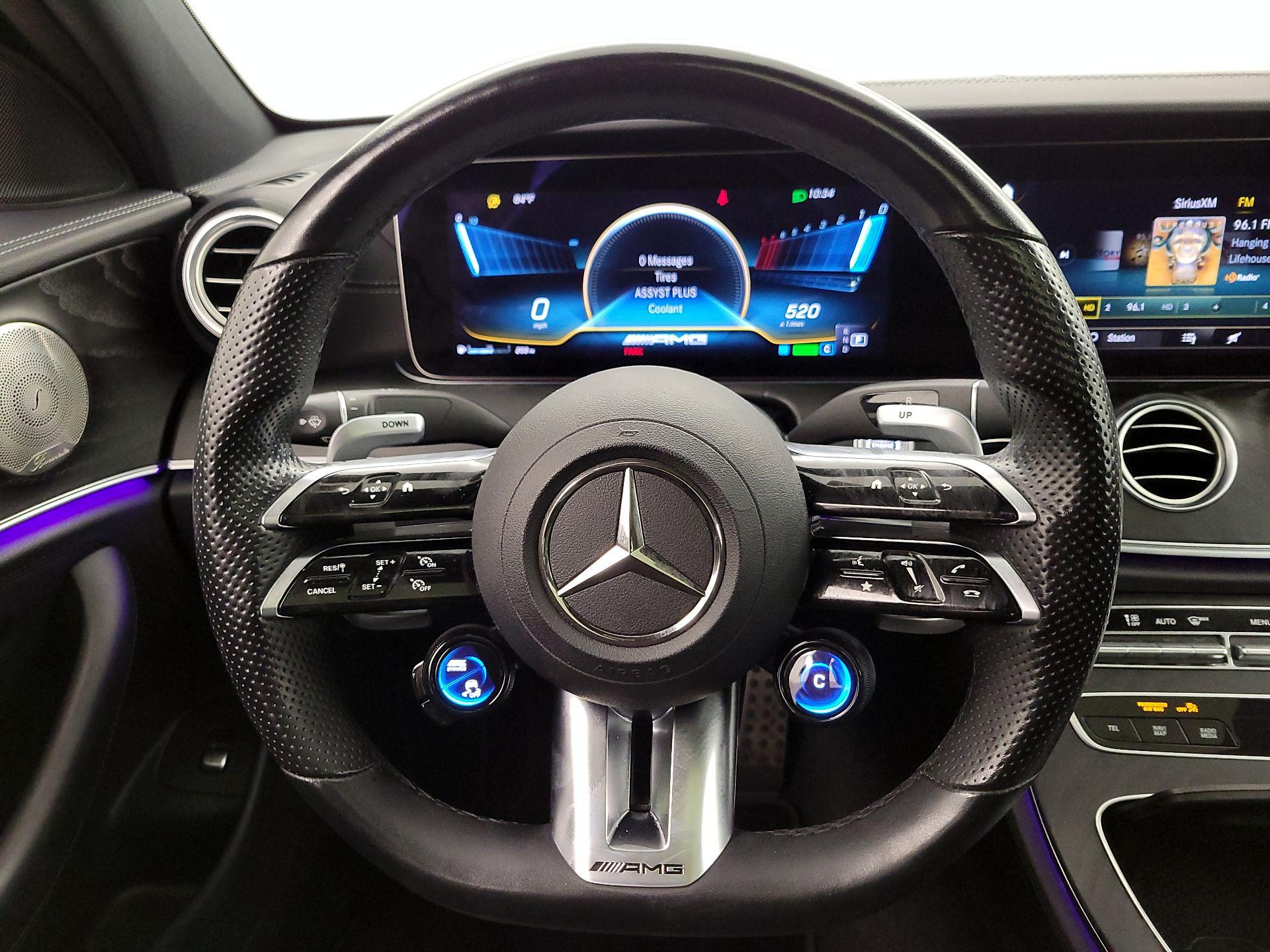 Thumbnail: 2022 Mercedes-Benz E-Class - 10