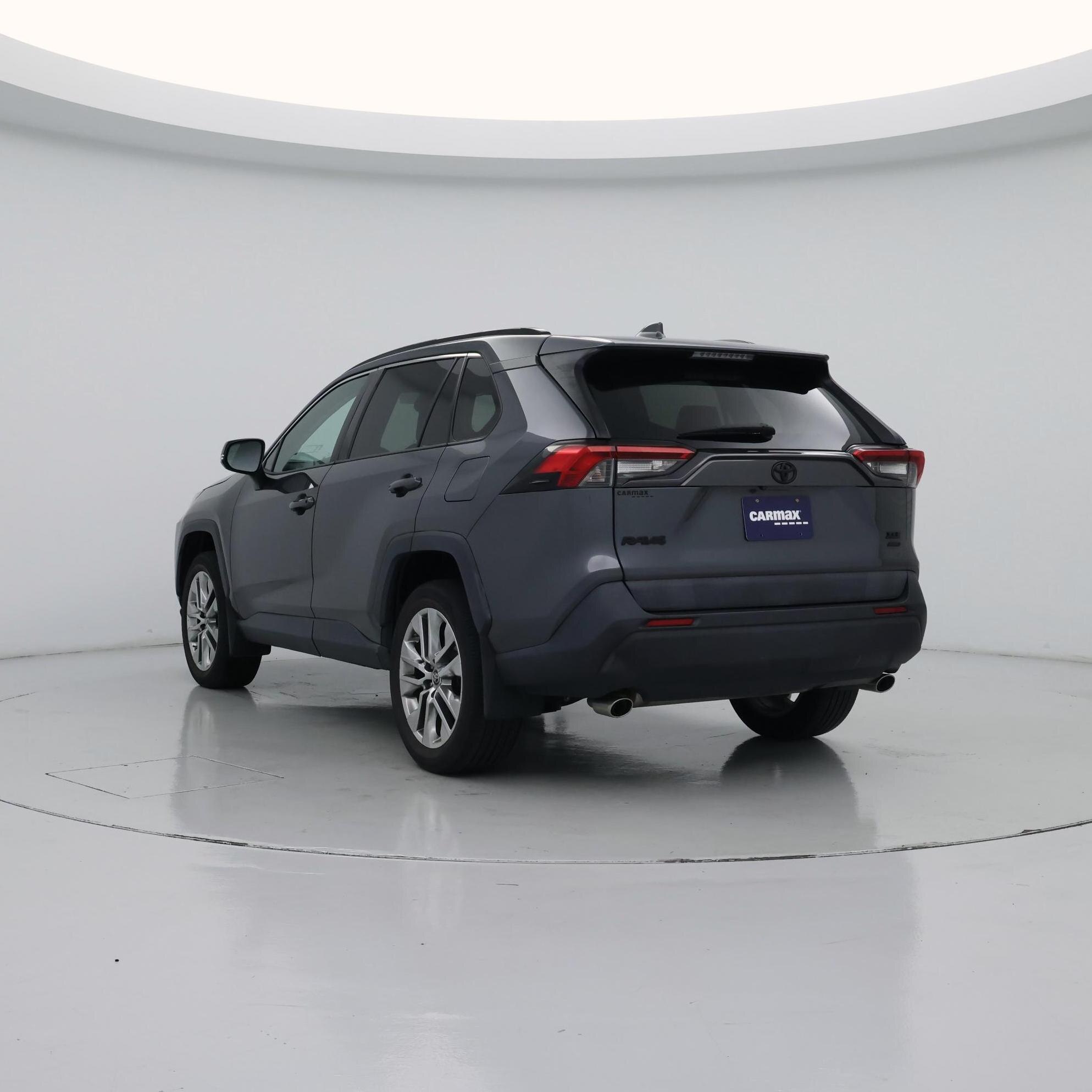Thumbnail: 2019 Toyota RAV4 - 2