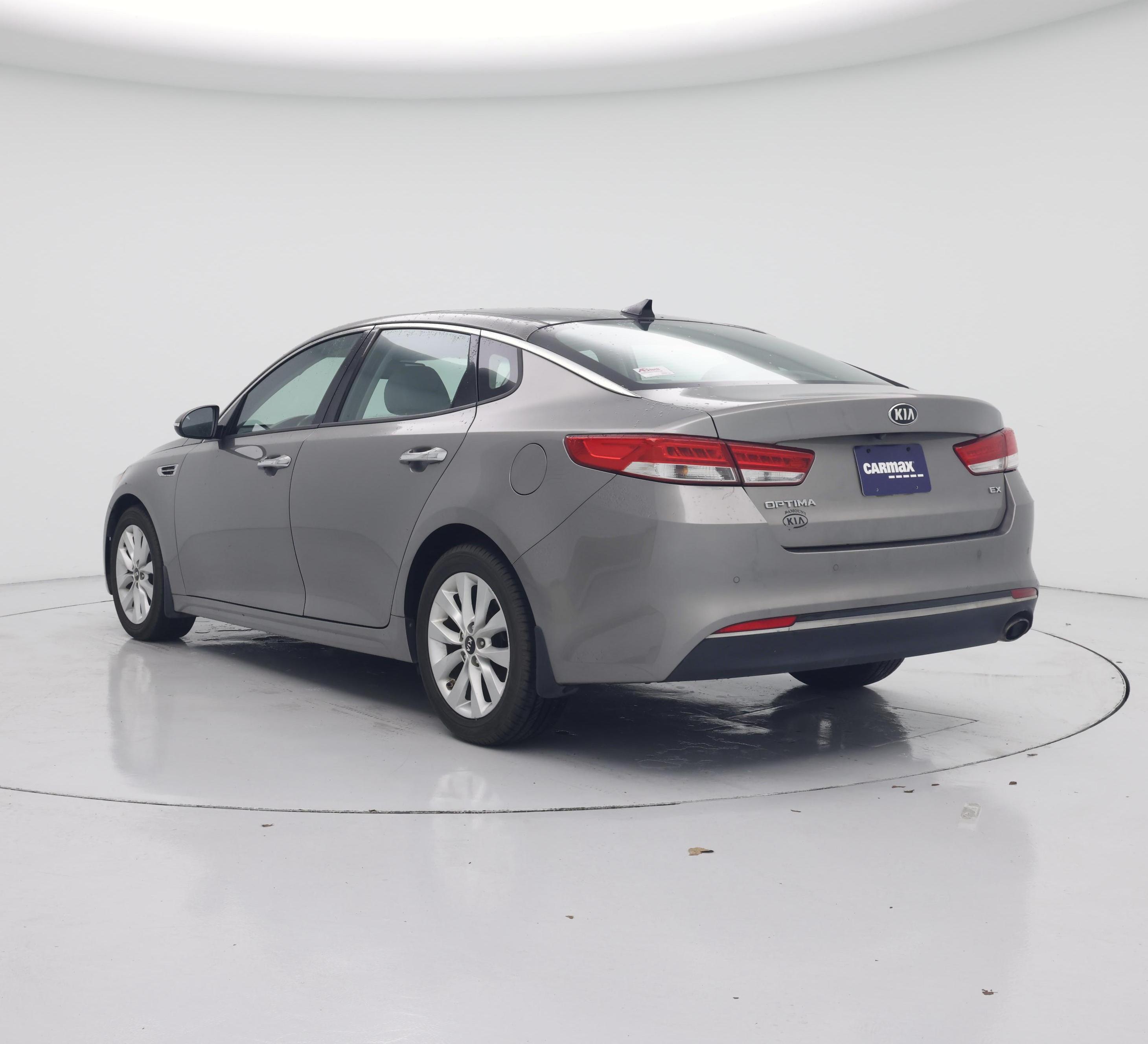Thumbnail: 2016 Kia Optima - 2
