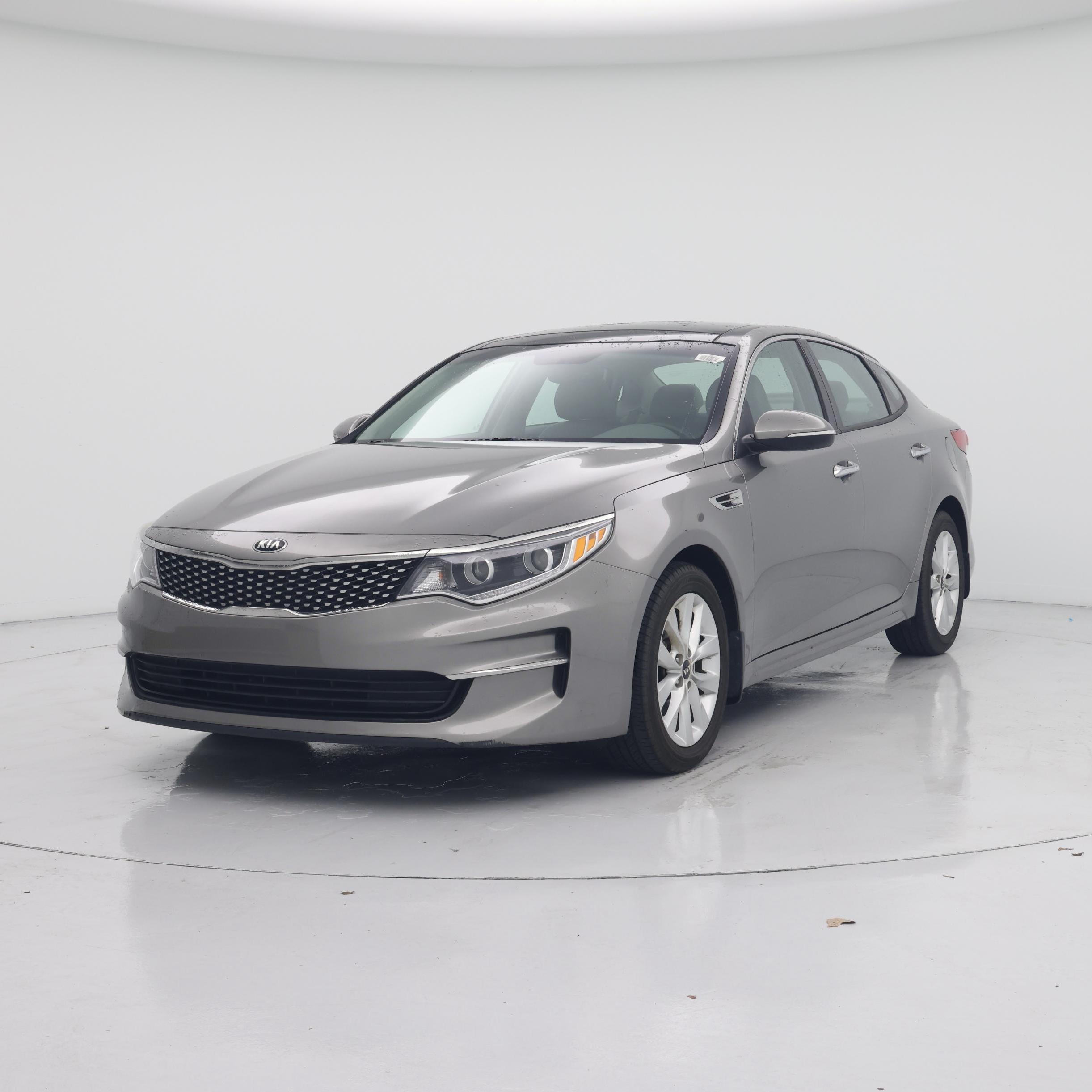 Thumbnail: 2016 Kia Optima - 4