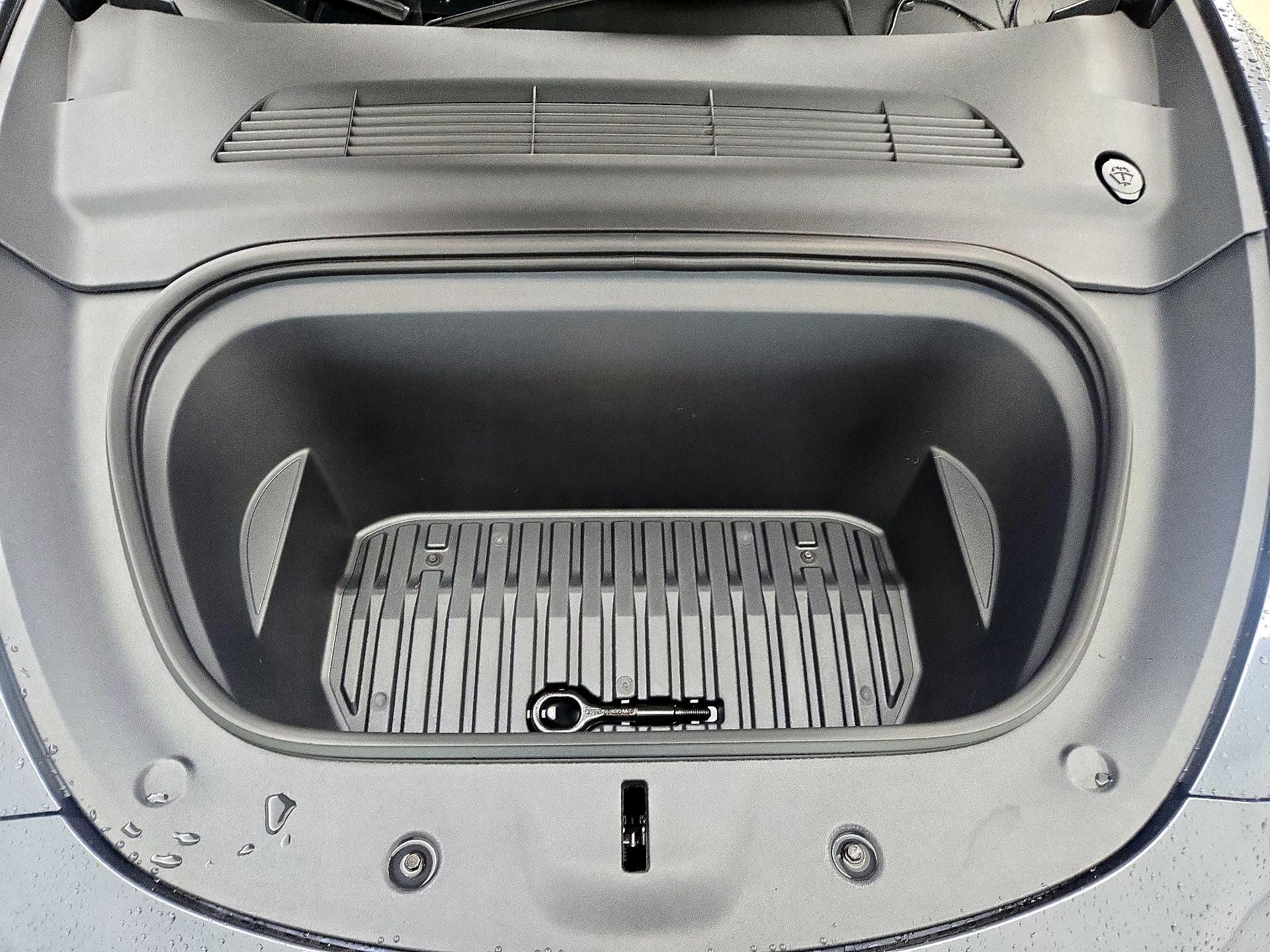 Thumbnail: 2023 Tesla Model Y - 19