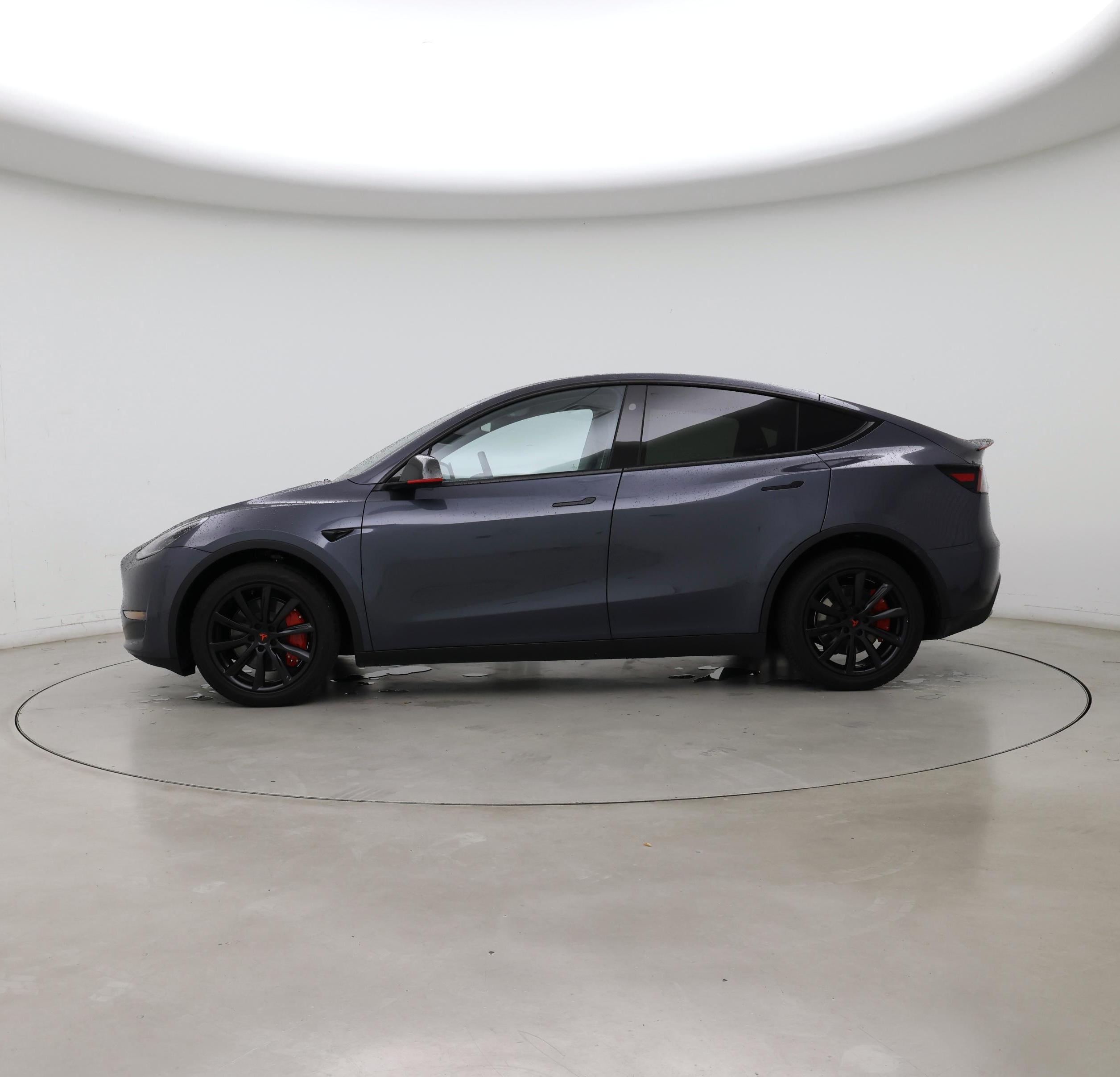 Thumbnail: 2023 Tesla Model Y - 3