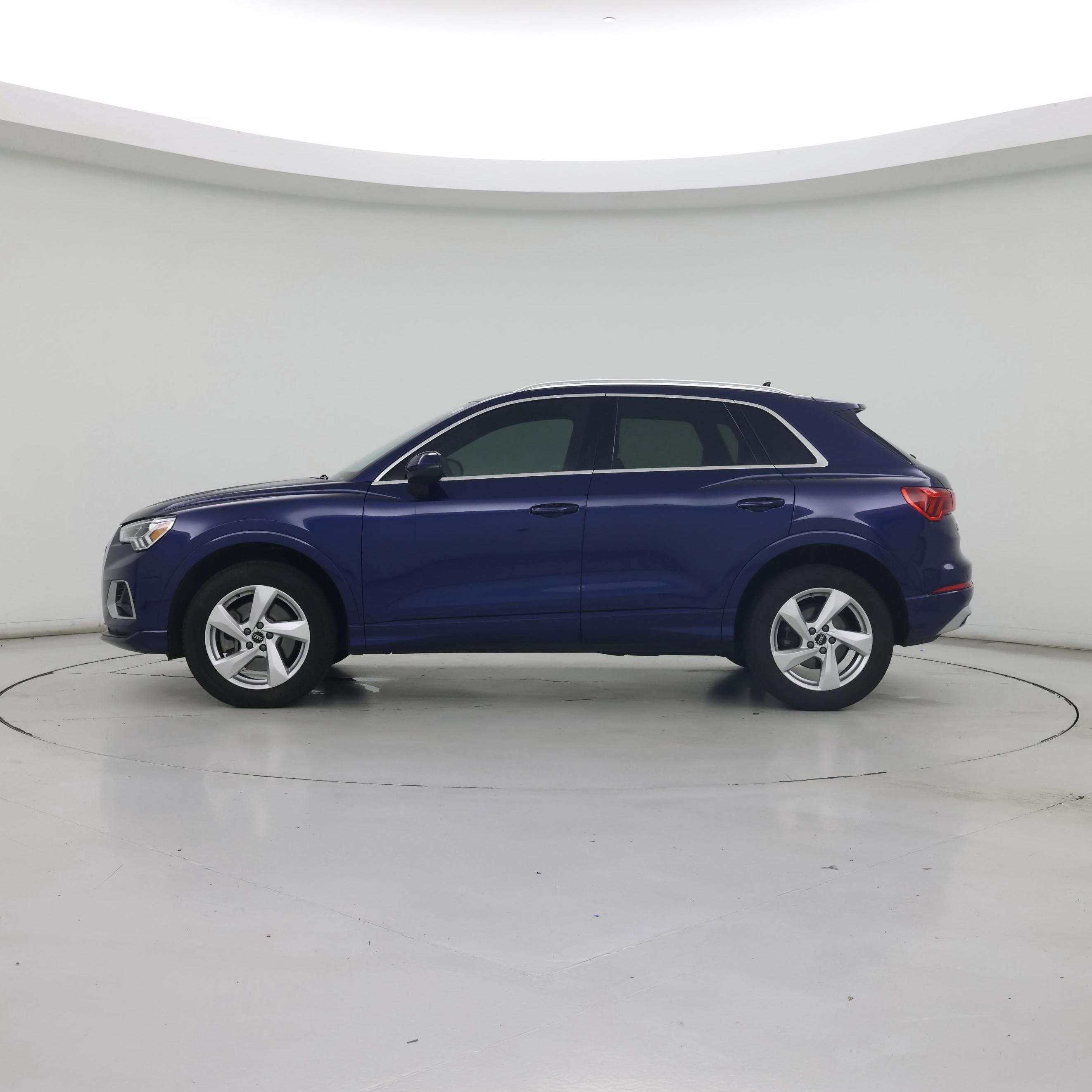 Thumbnail: 2022 Audi Q3 - 3