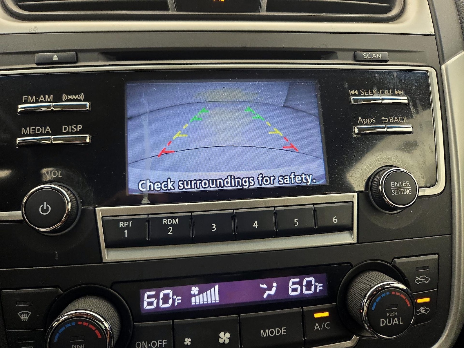 2016 Nissan Altima SV - Photo 15