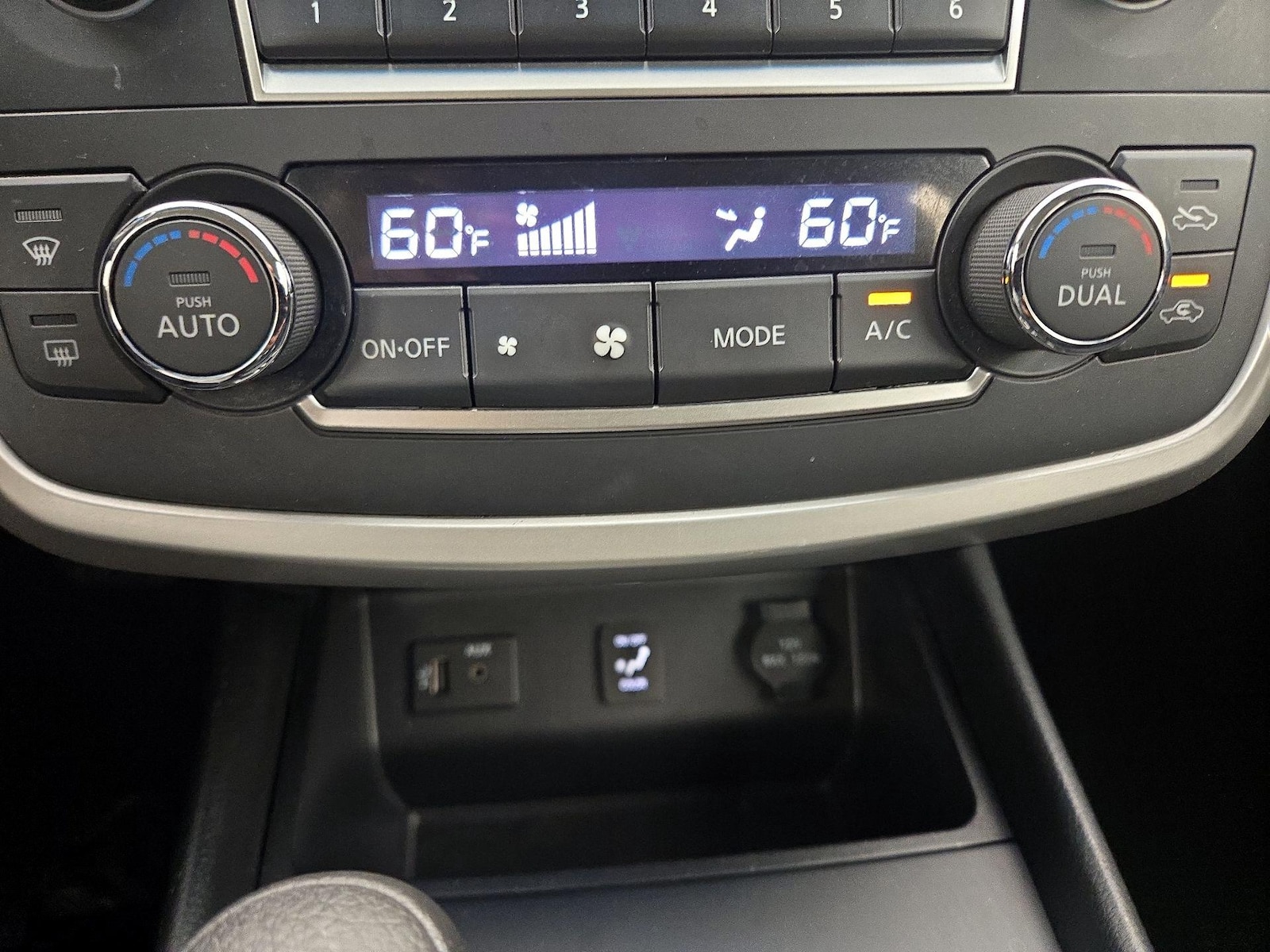 2016 Nissan Altima SV - Photo 17