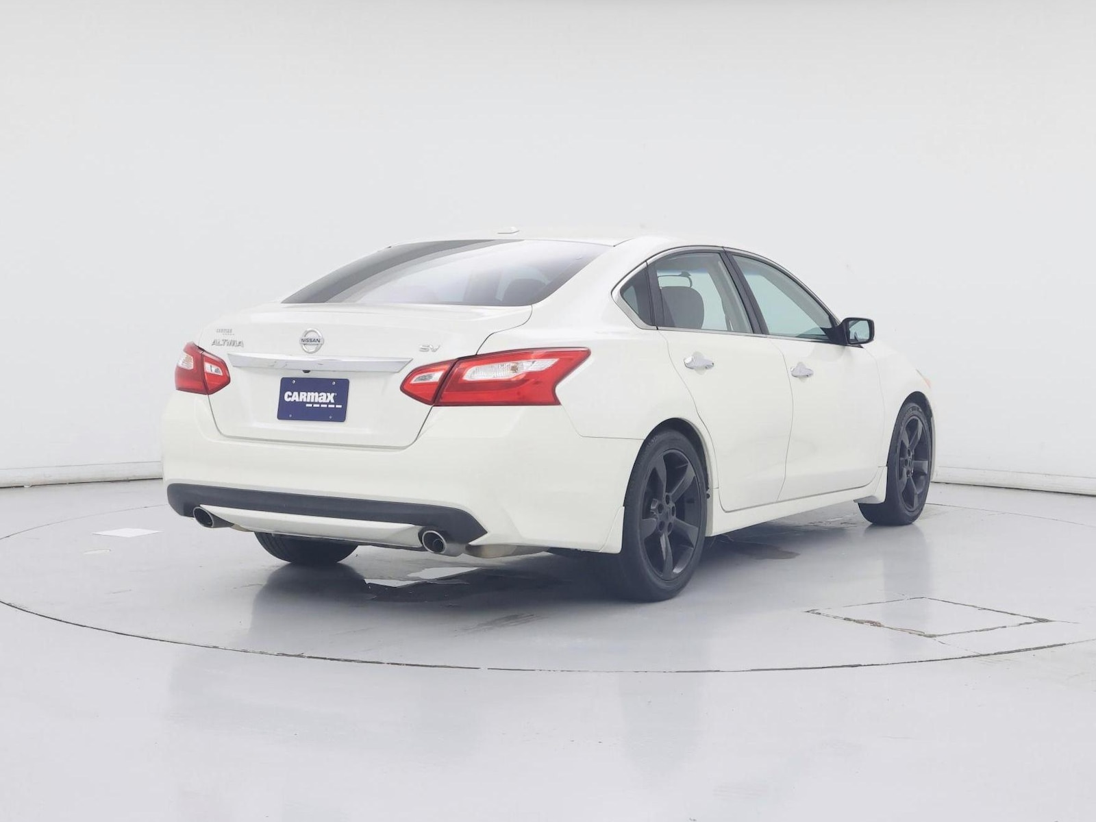 2016 Nissan Altima SV - Photo 9