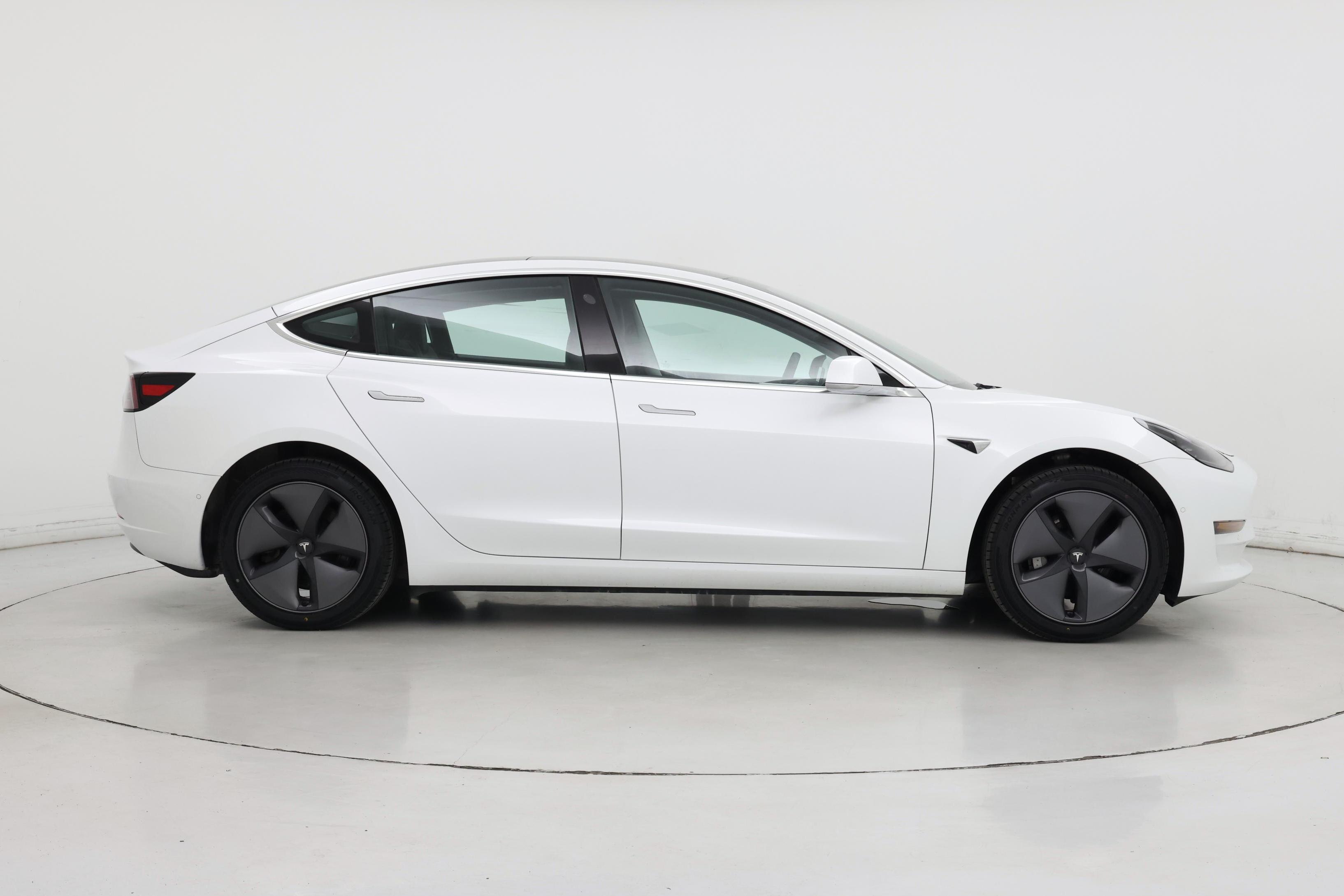 Thumbnail: 2020 Tesla Model 3 - 7