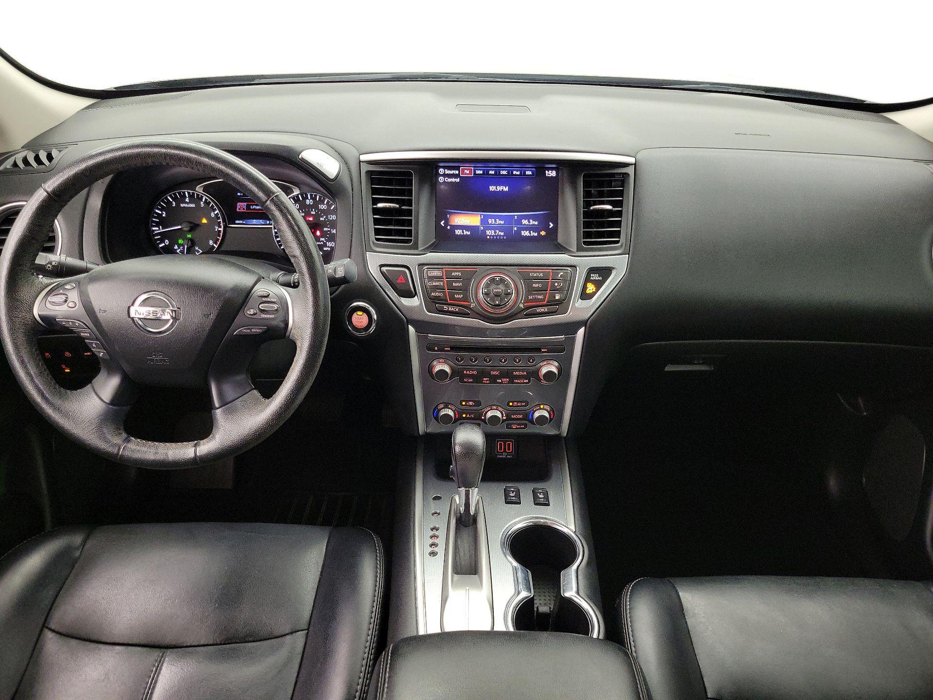 Thumbnail: 2018 Nissan Pathfinder - 9