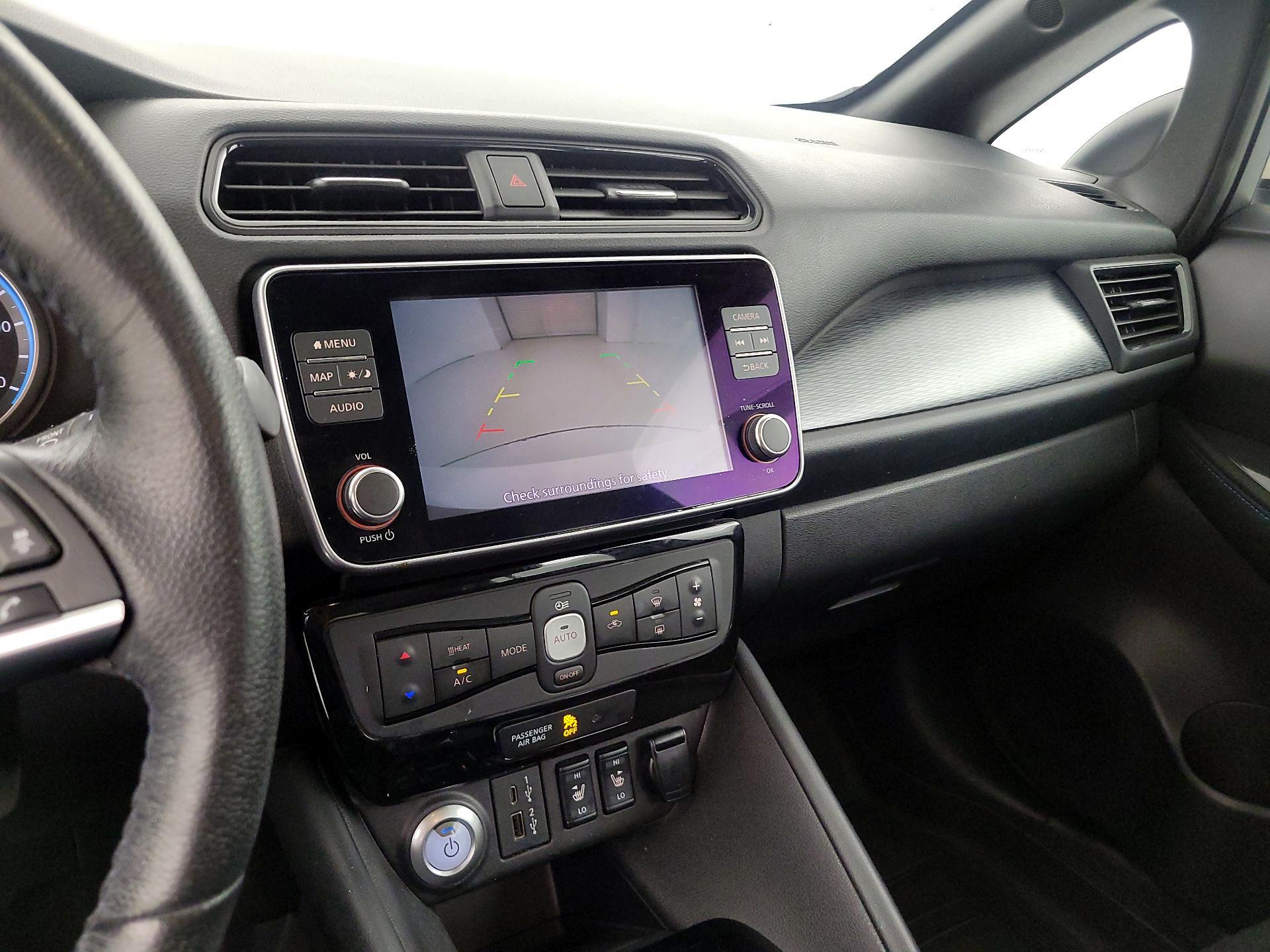 Thumbnail: 2022 Nissan Leaf - 15