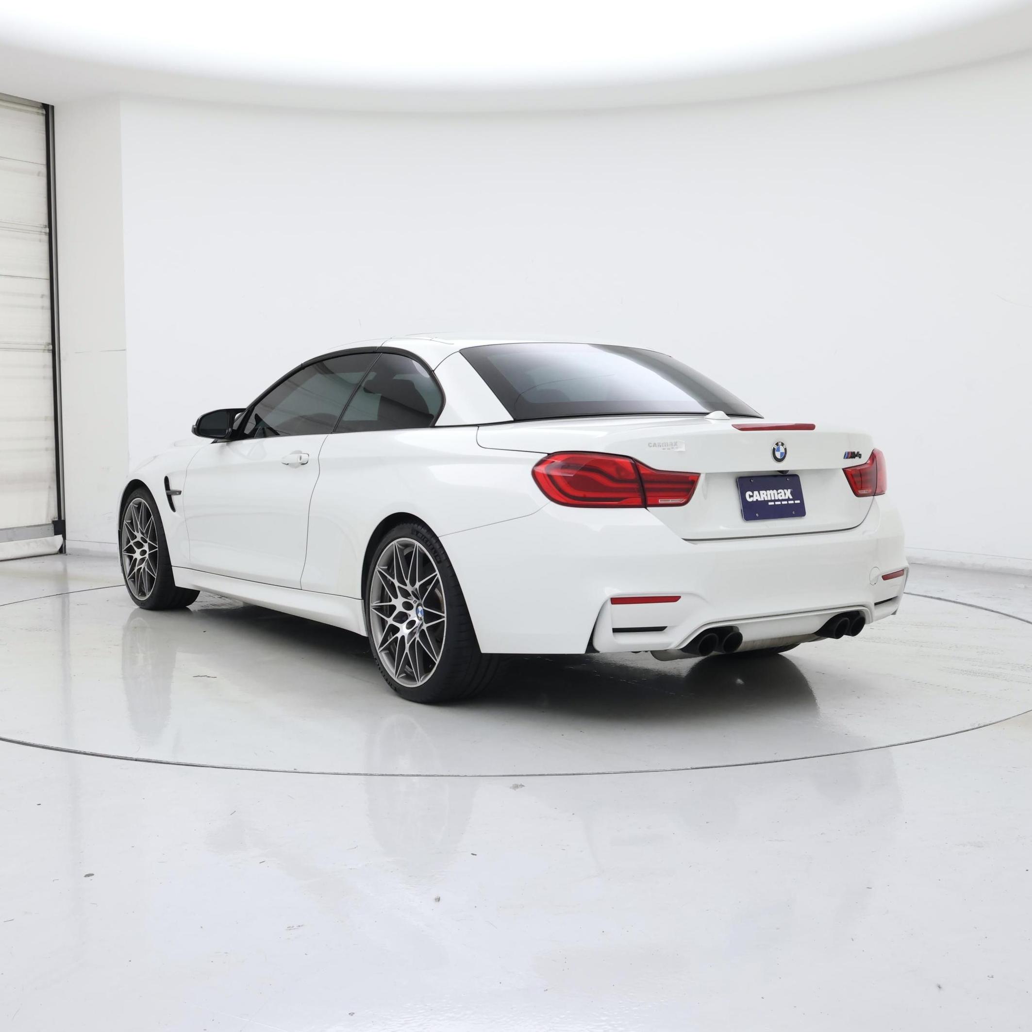 Thumbnail: 2018 BMW M4 - 2