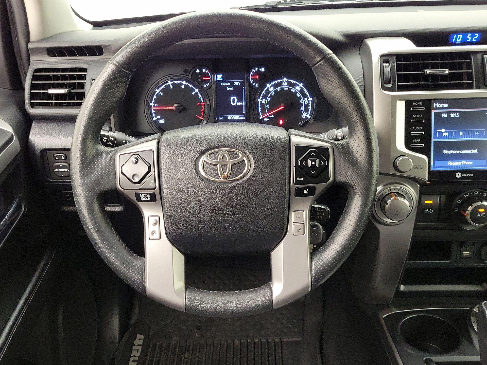 Thumbnail: 2020 Toyota 4Runner - 10