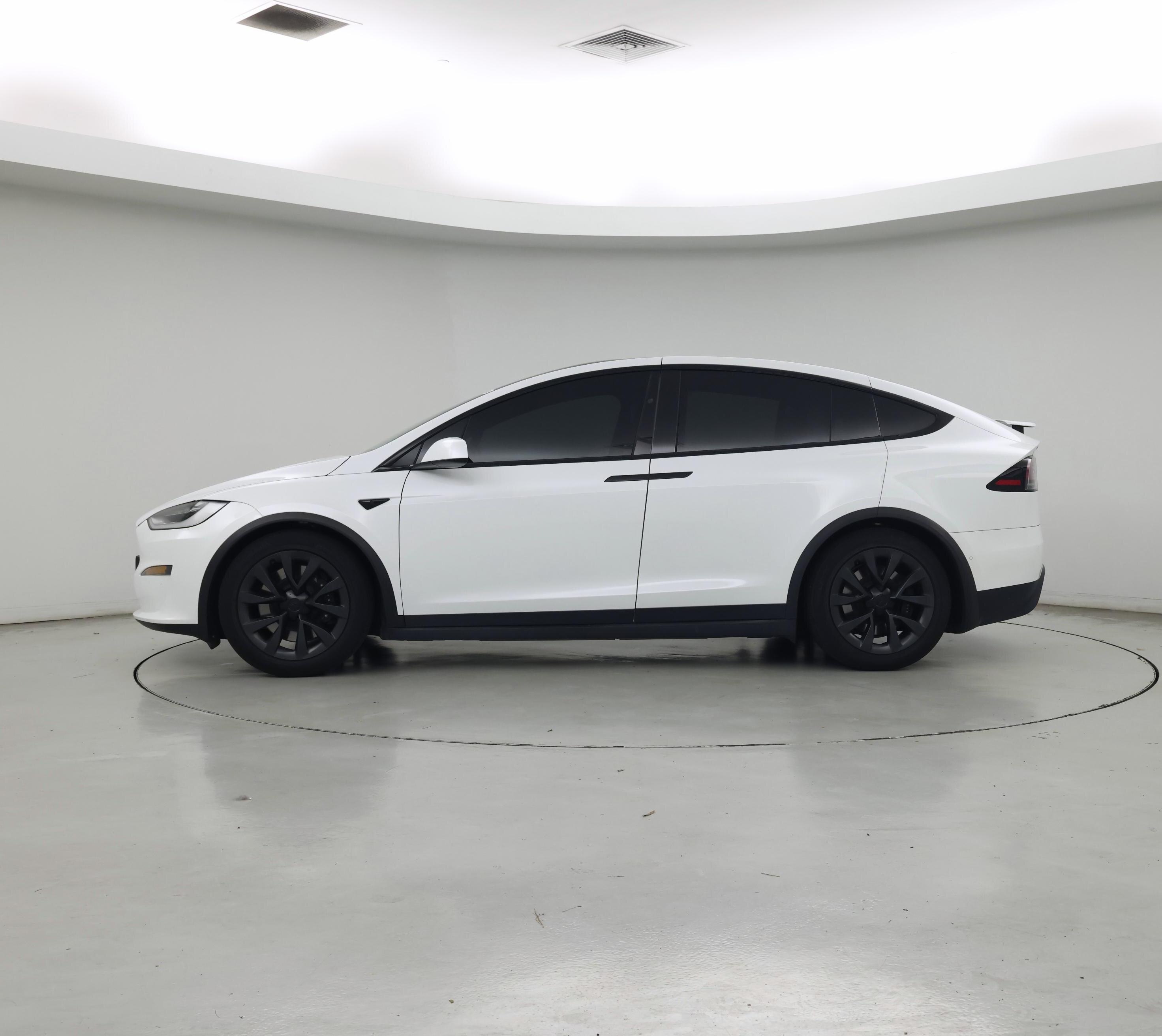 Thumbnail: 2022 Tesla Model X - 3
