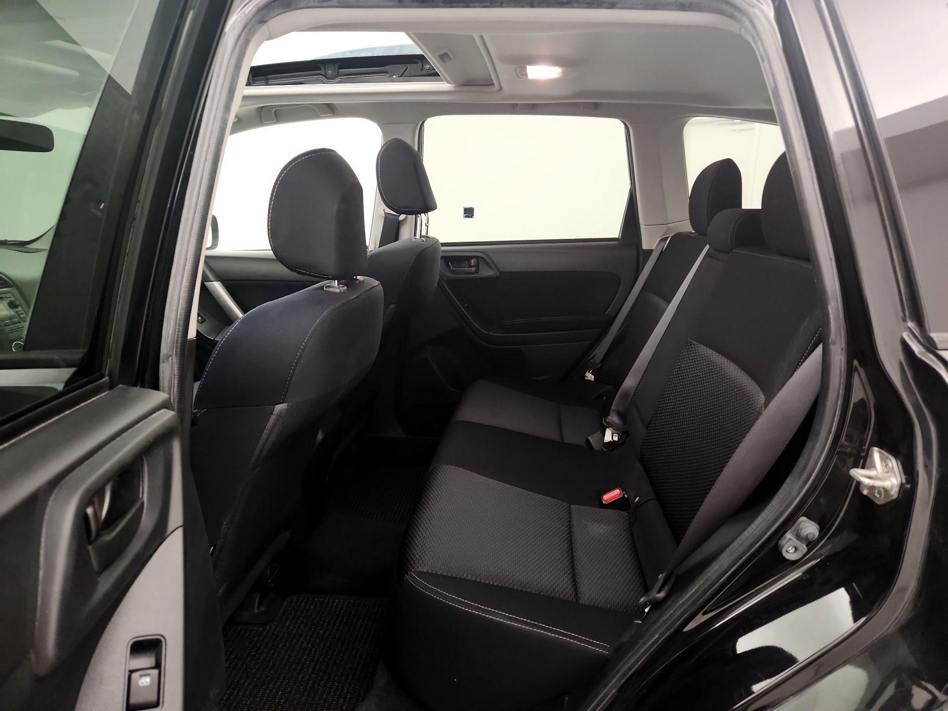 Thumbnail: 2015 Subaru Forester - 18