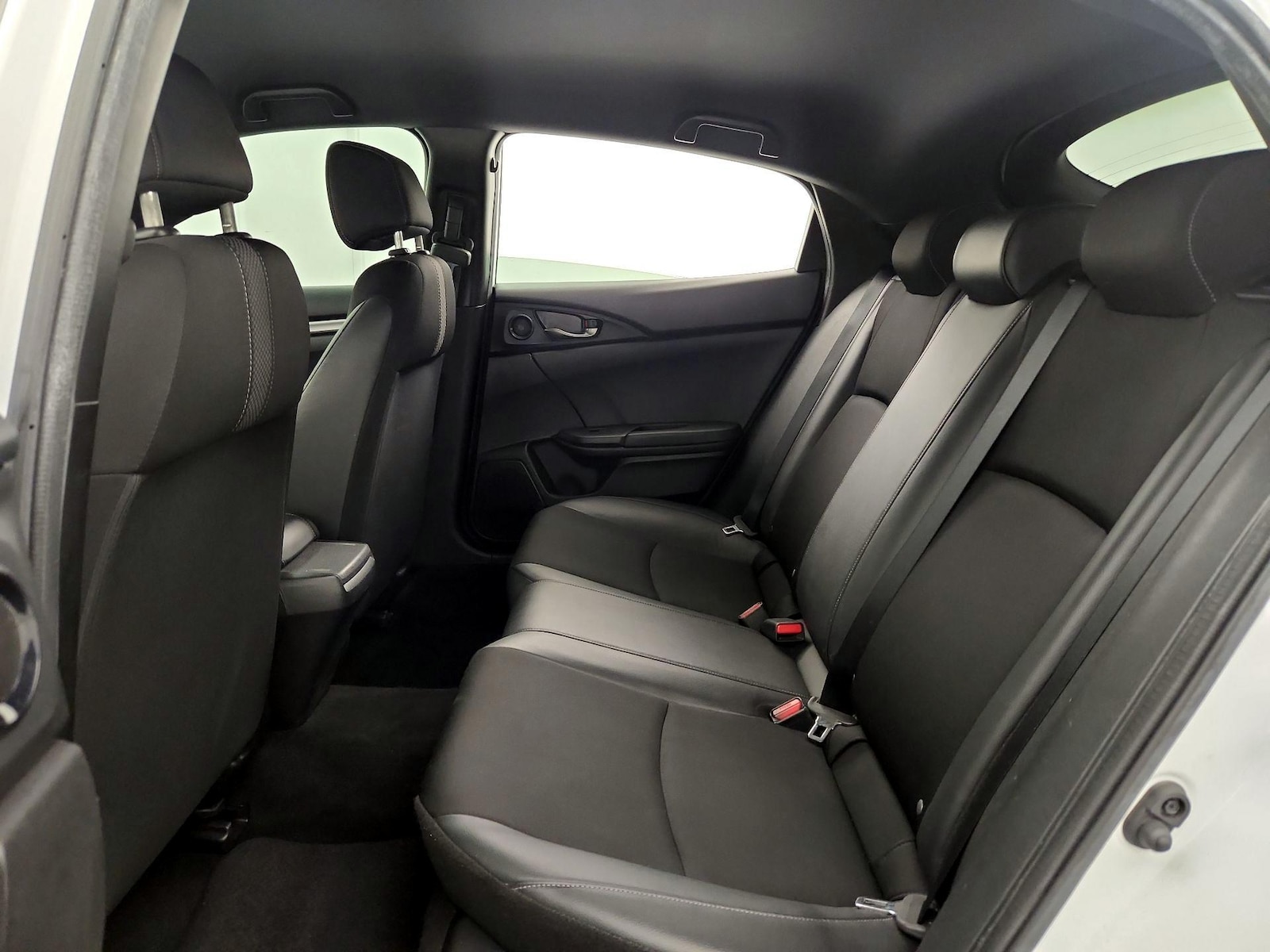 2020 Honda Civic Hatchback Sport - Photo 20