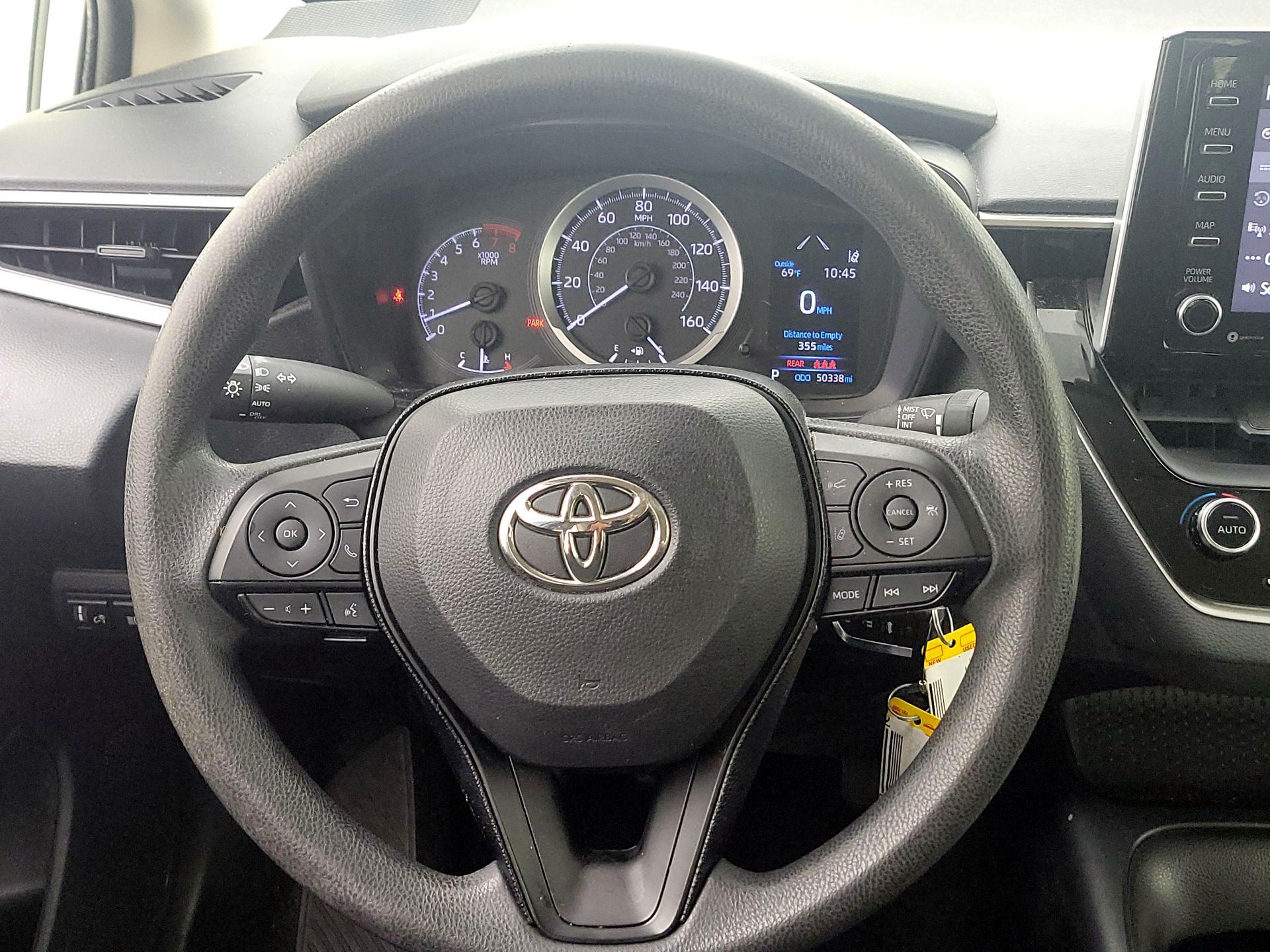 Thumbnail: 2021 Toyota Corolla - 10