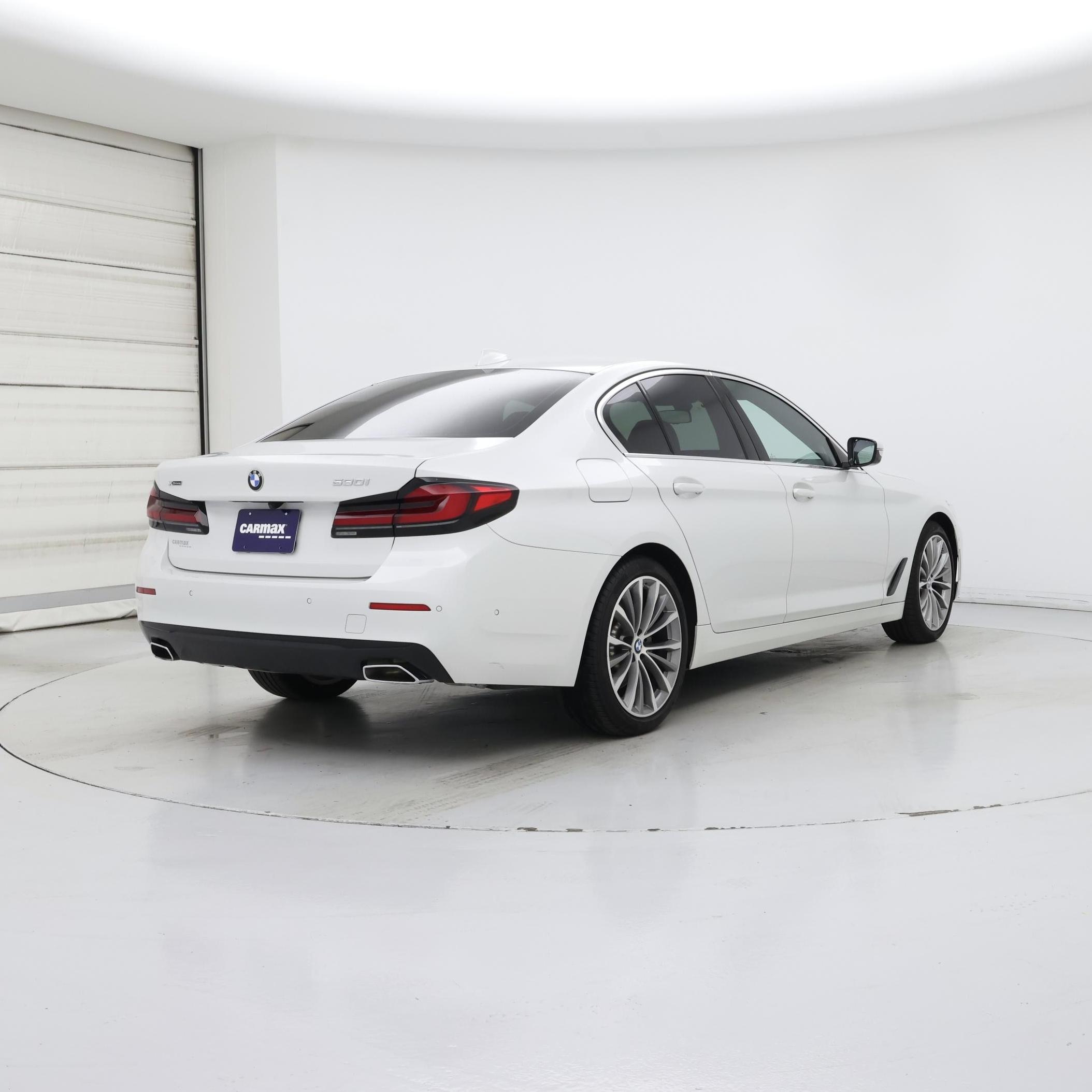 Thumbnail: 2021 BMW 5 Series - 8