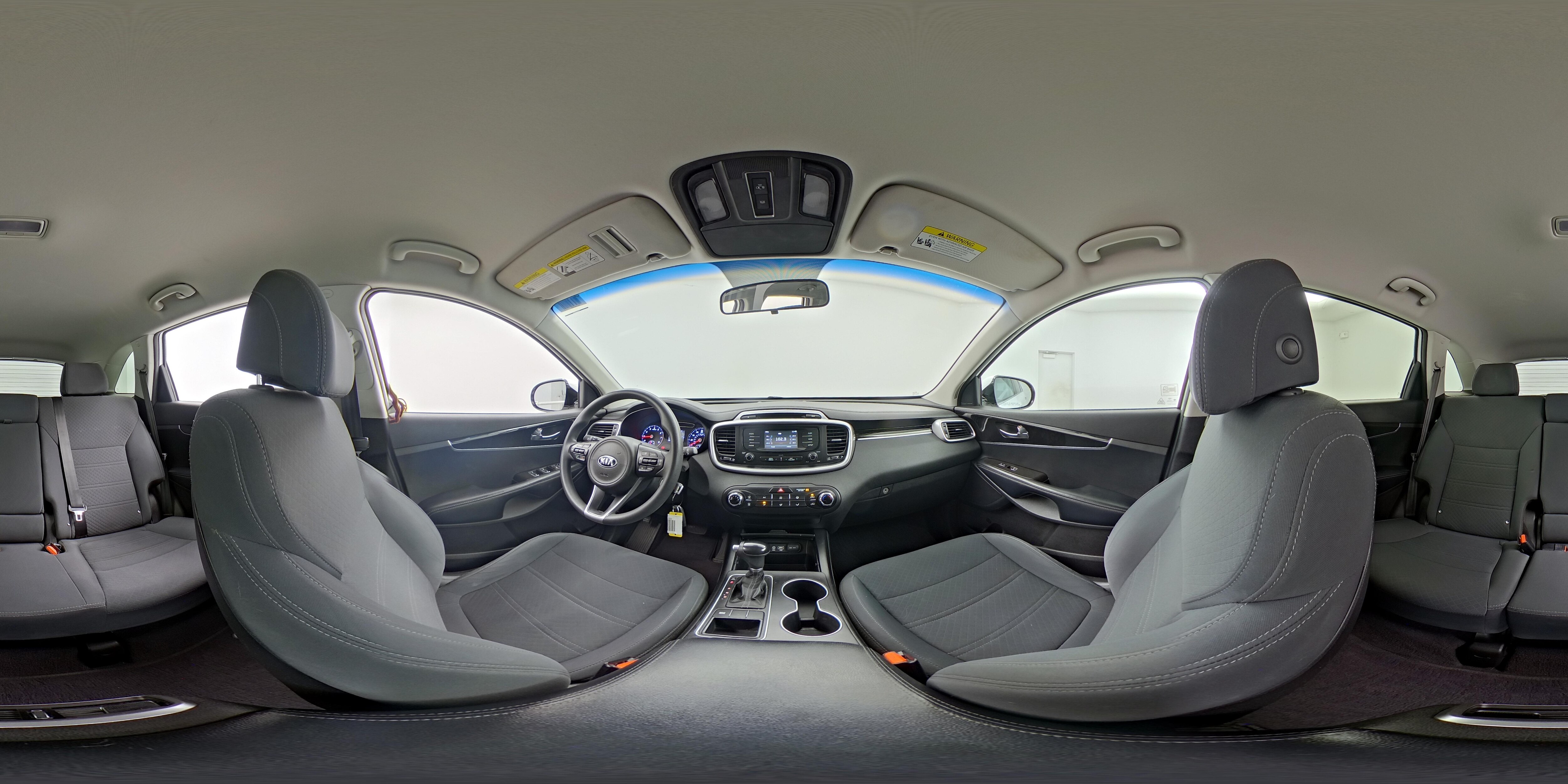 2017 Kia Sorento LX - Photo 24