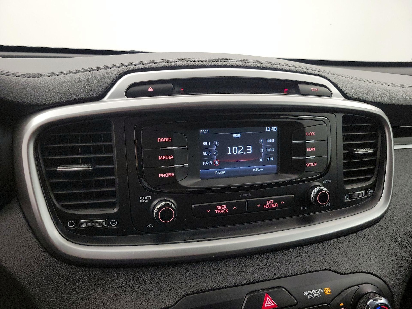 2017 Kia Sorento LX - Photo 16