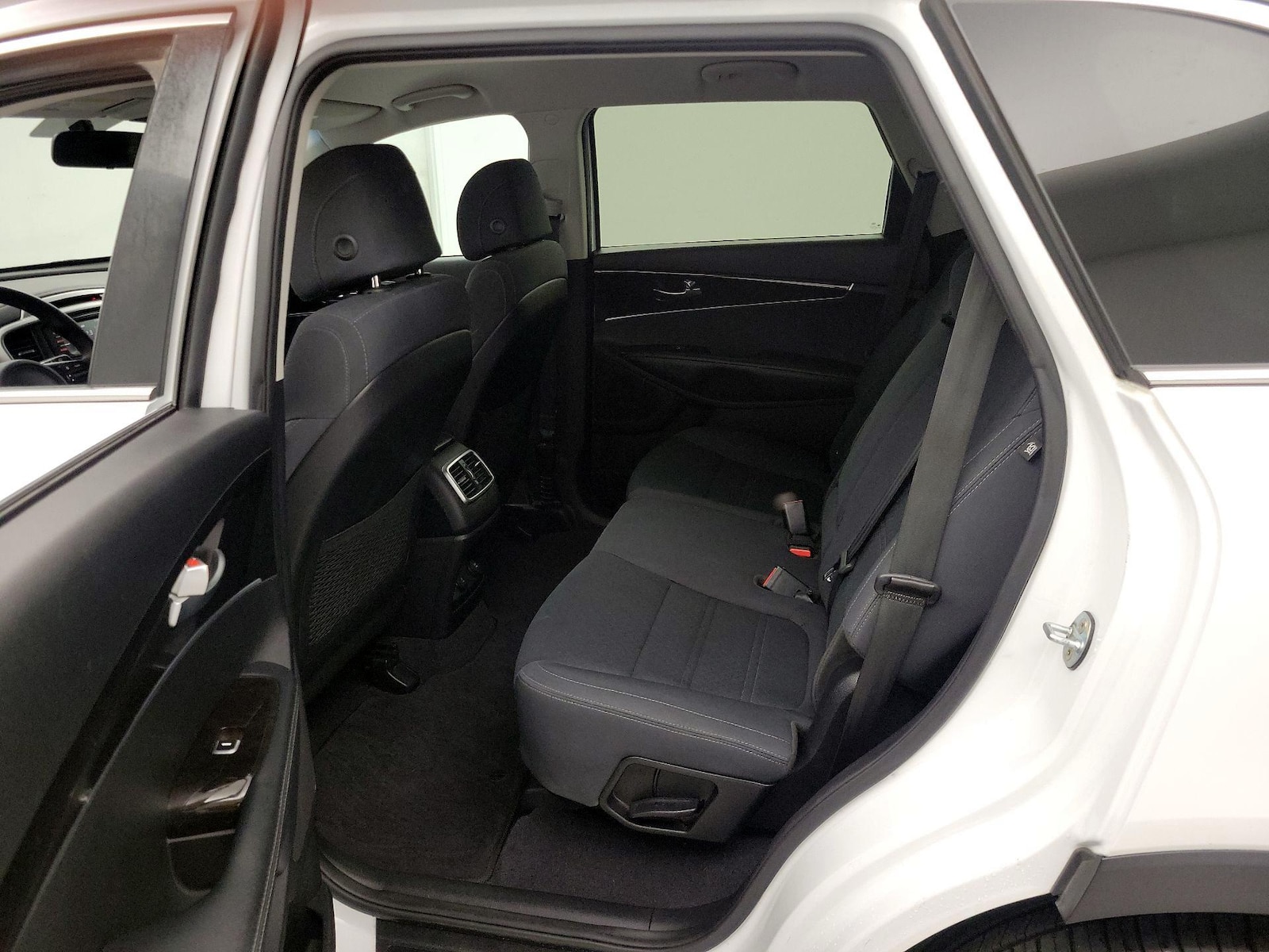 2017 Kia Sorento LX - Photo 20