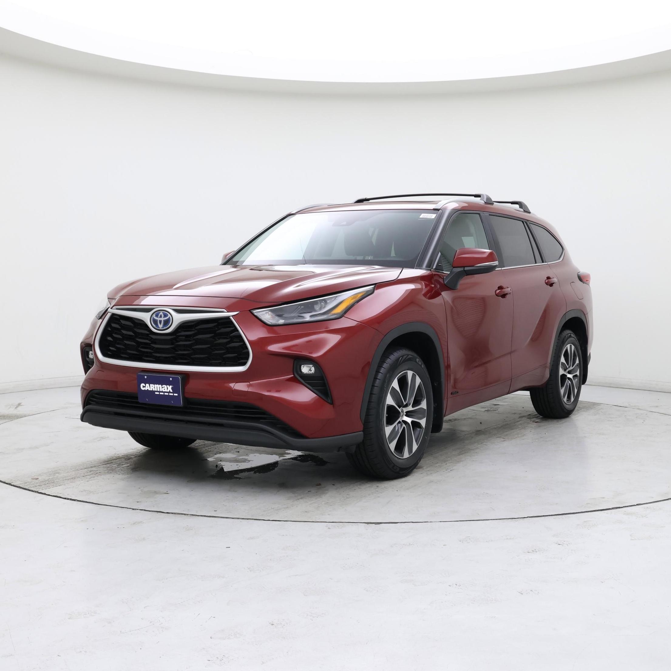Thumbnail: 2023 Toyota Highlander - 4