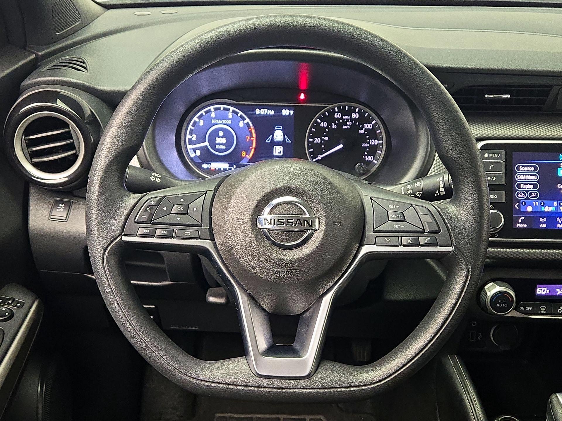 Thumbnail: 2019 Nissan Kicks - 10