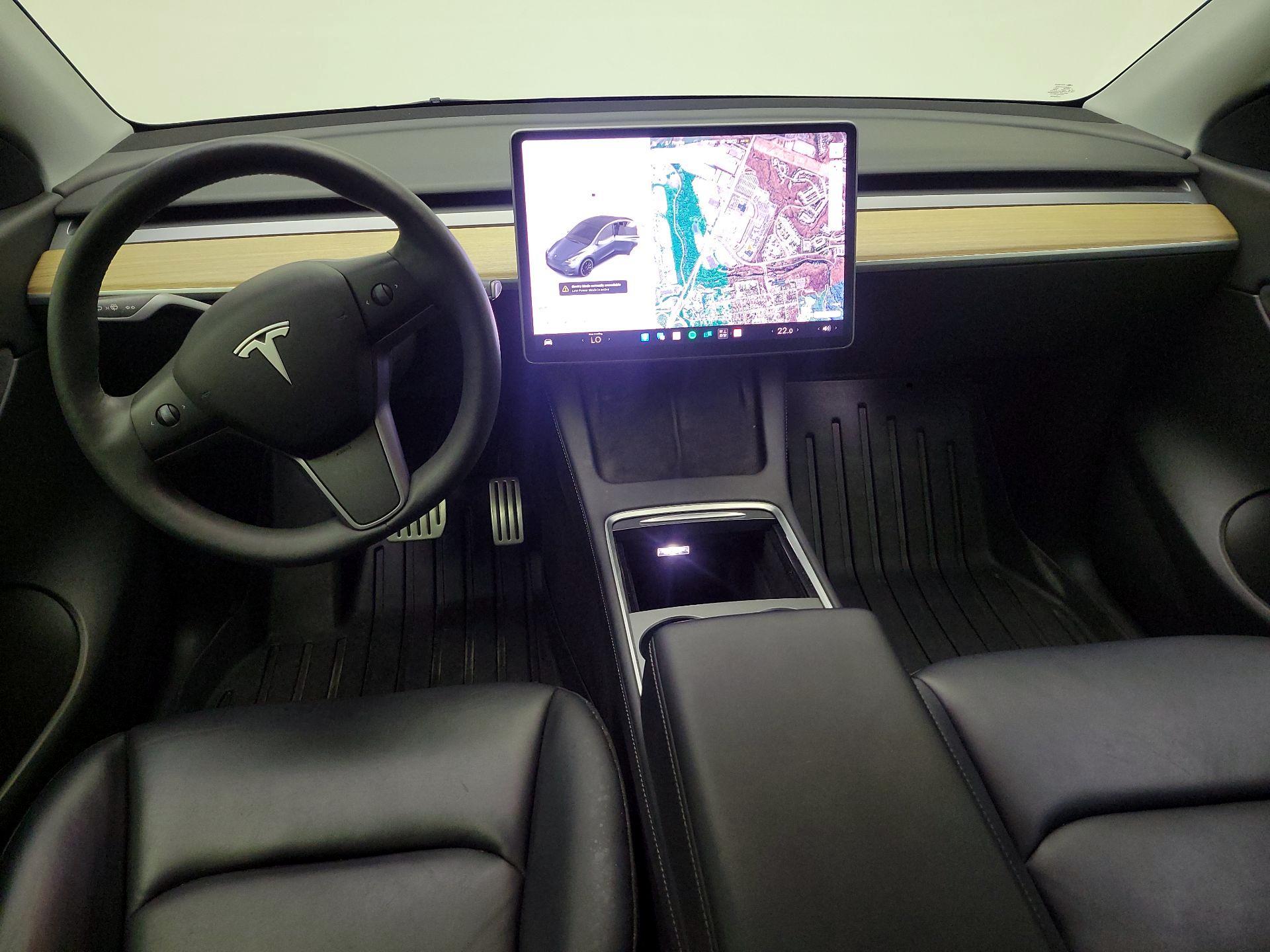 Thumbnail: 2022 Tesla Model Y - 9