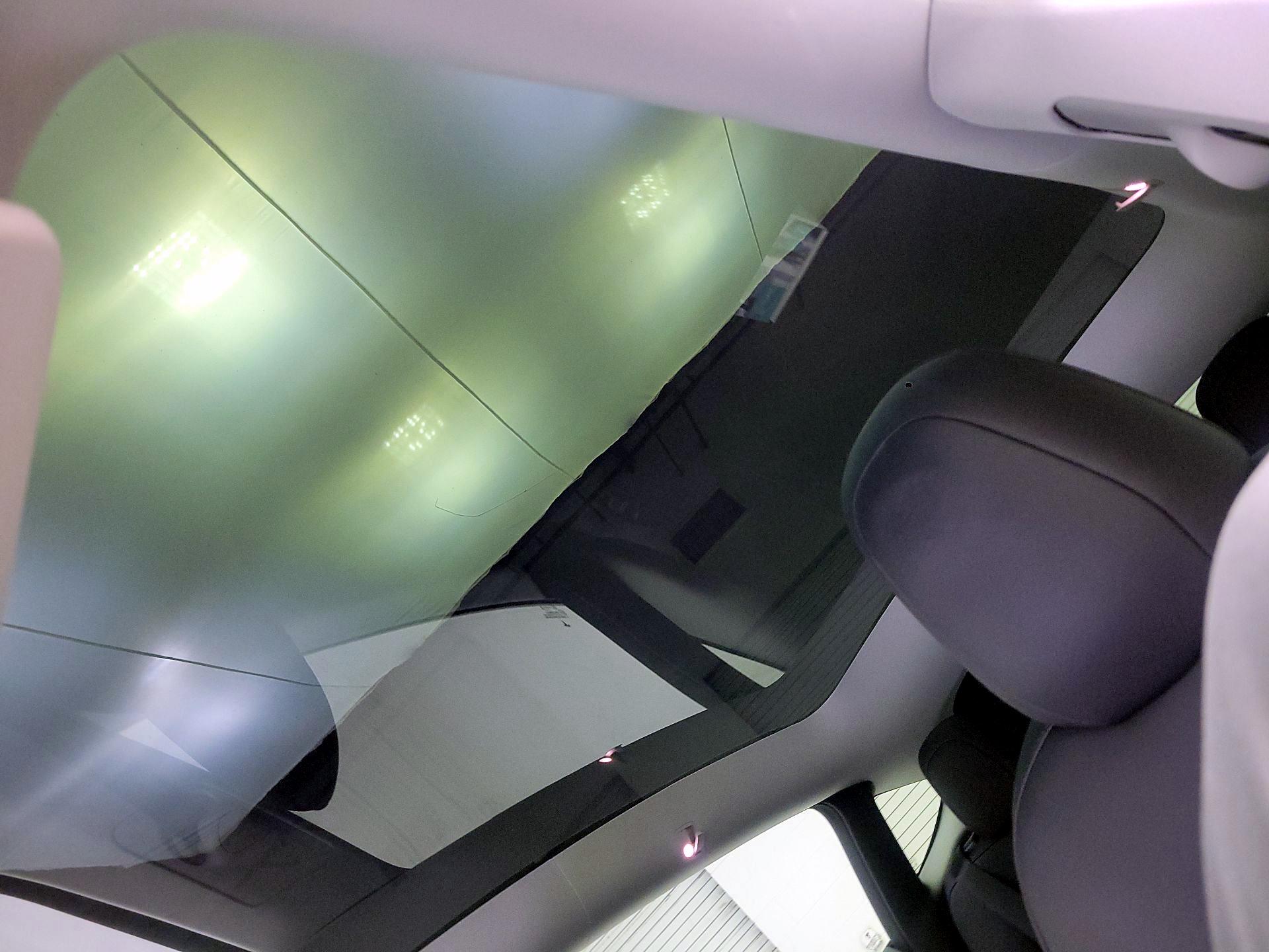 Thumbnail: 2022 Tesla Model Y - 18