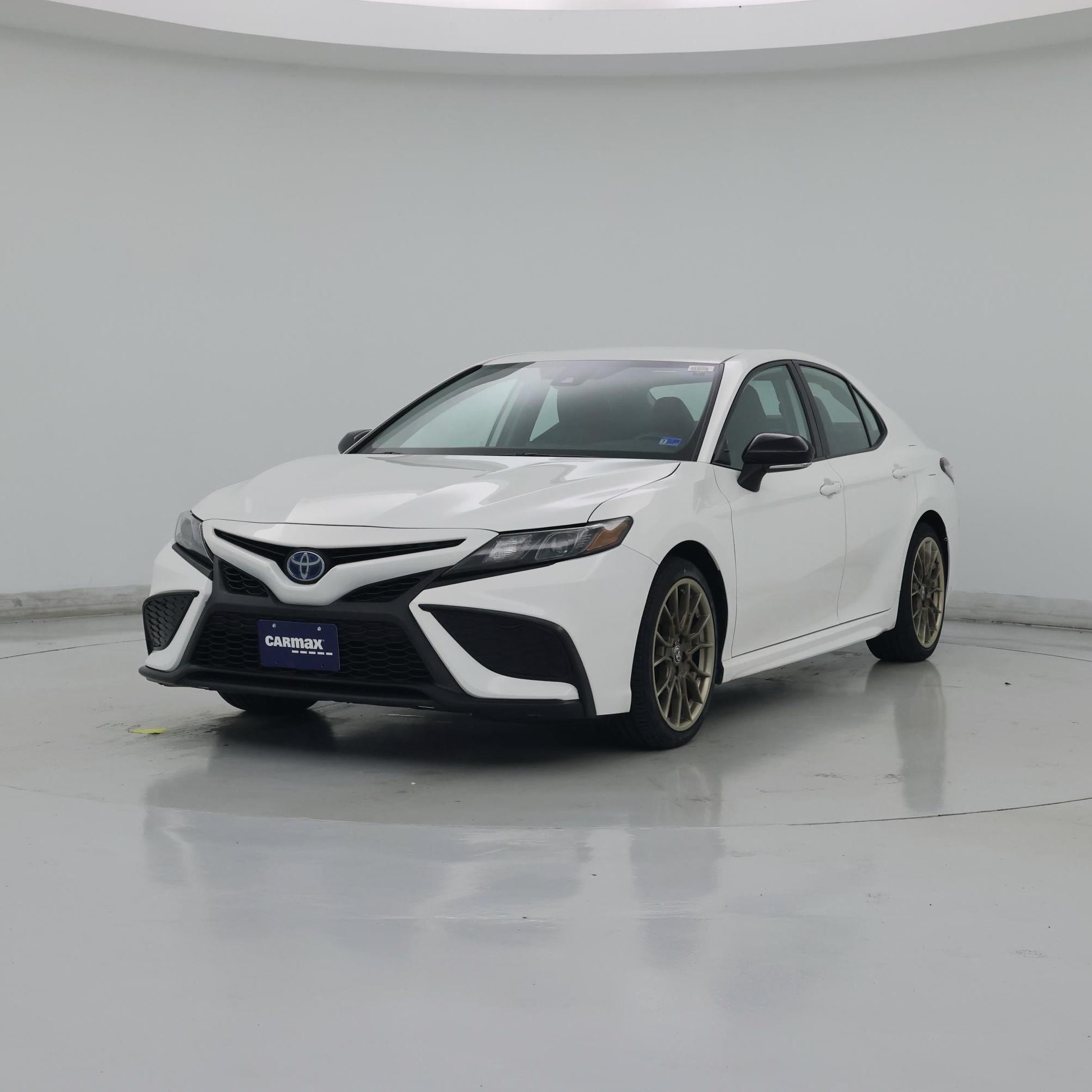 Thumbnail: 2023 Toyota Camry - 4