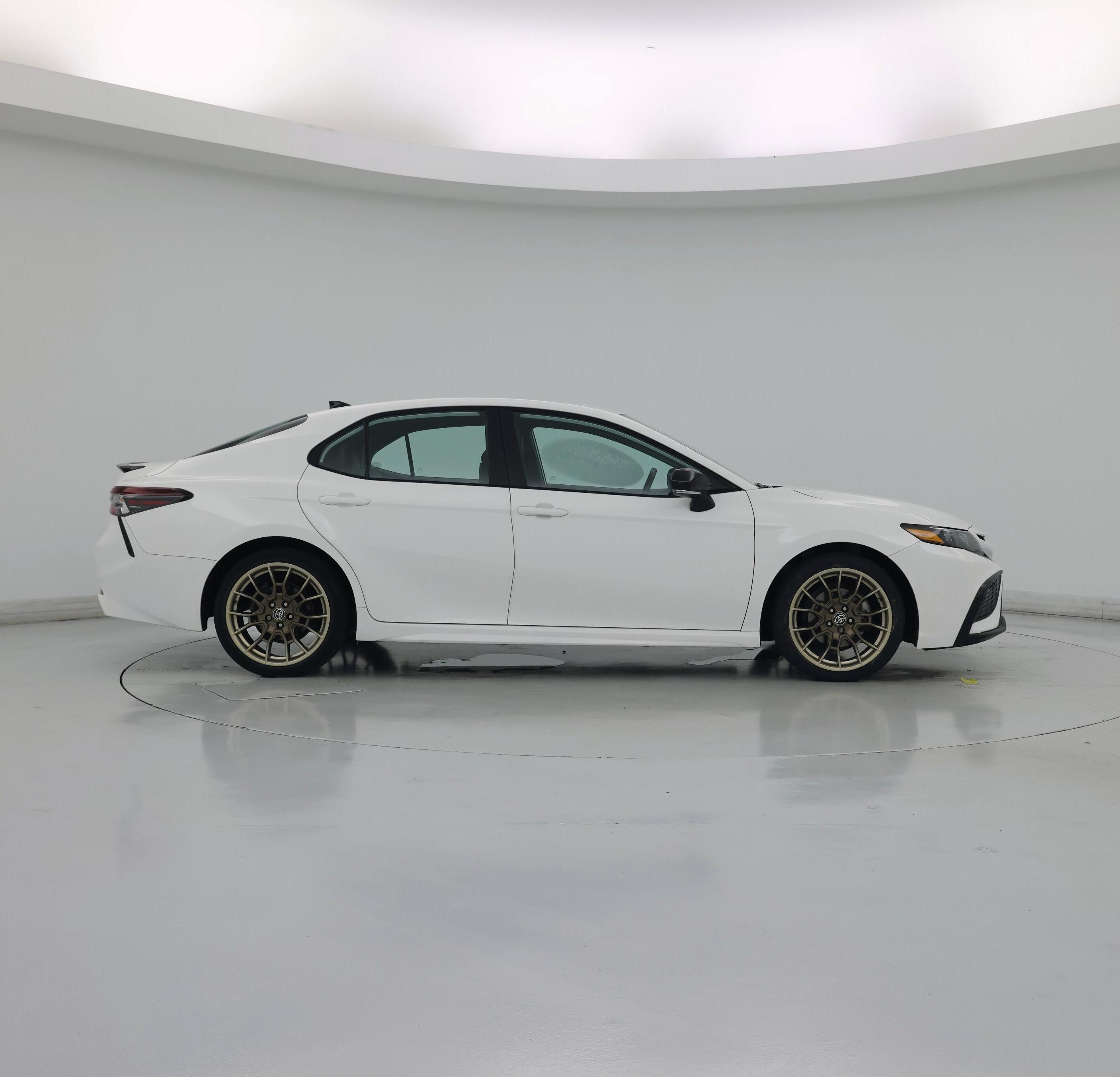 Thumbnail: 2023 Toyota Camry - 7