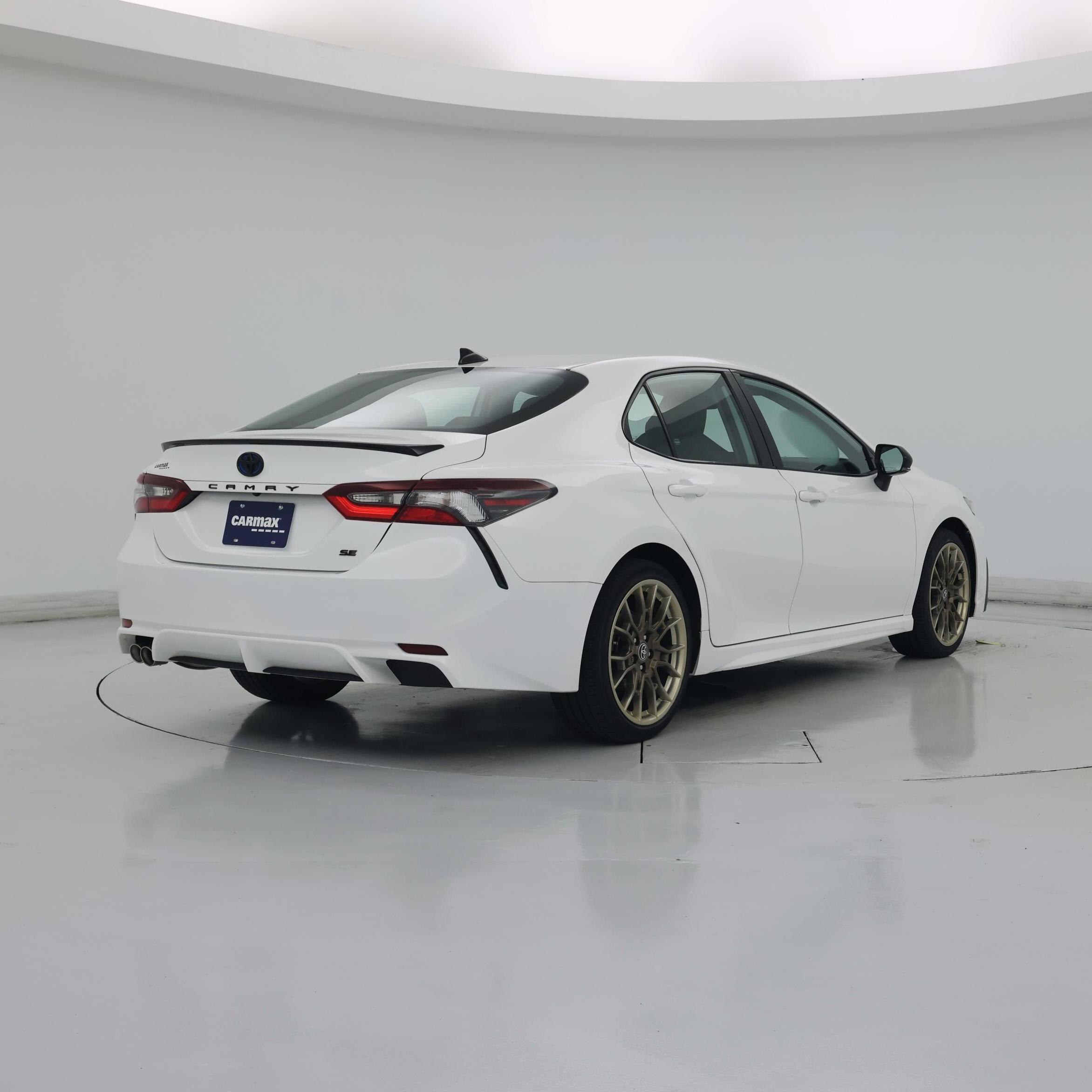 Thumbnail: 2023 Toyota Camry - 8