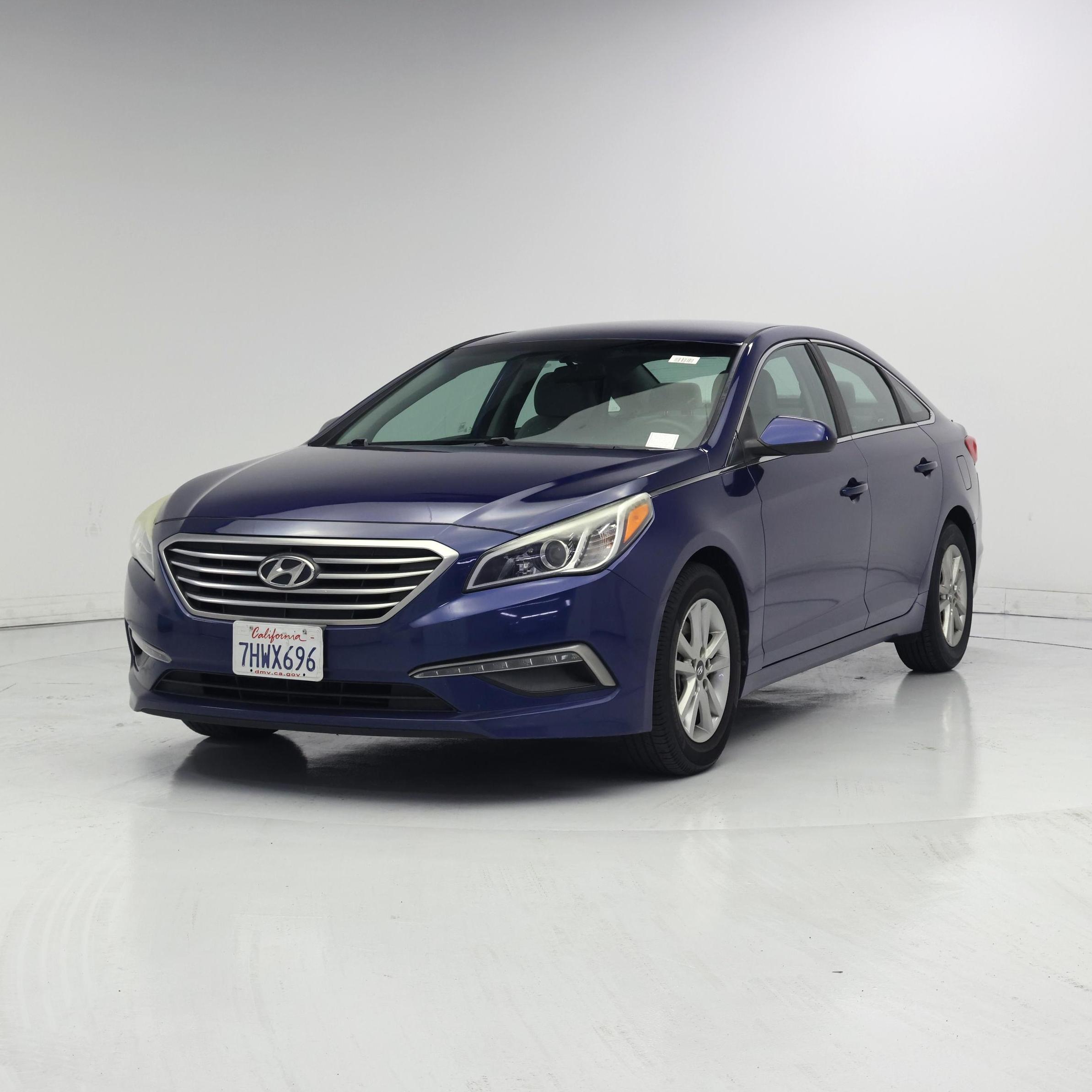 Thumbnail: 2015 Hyundai Sonata - 4
