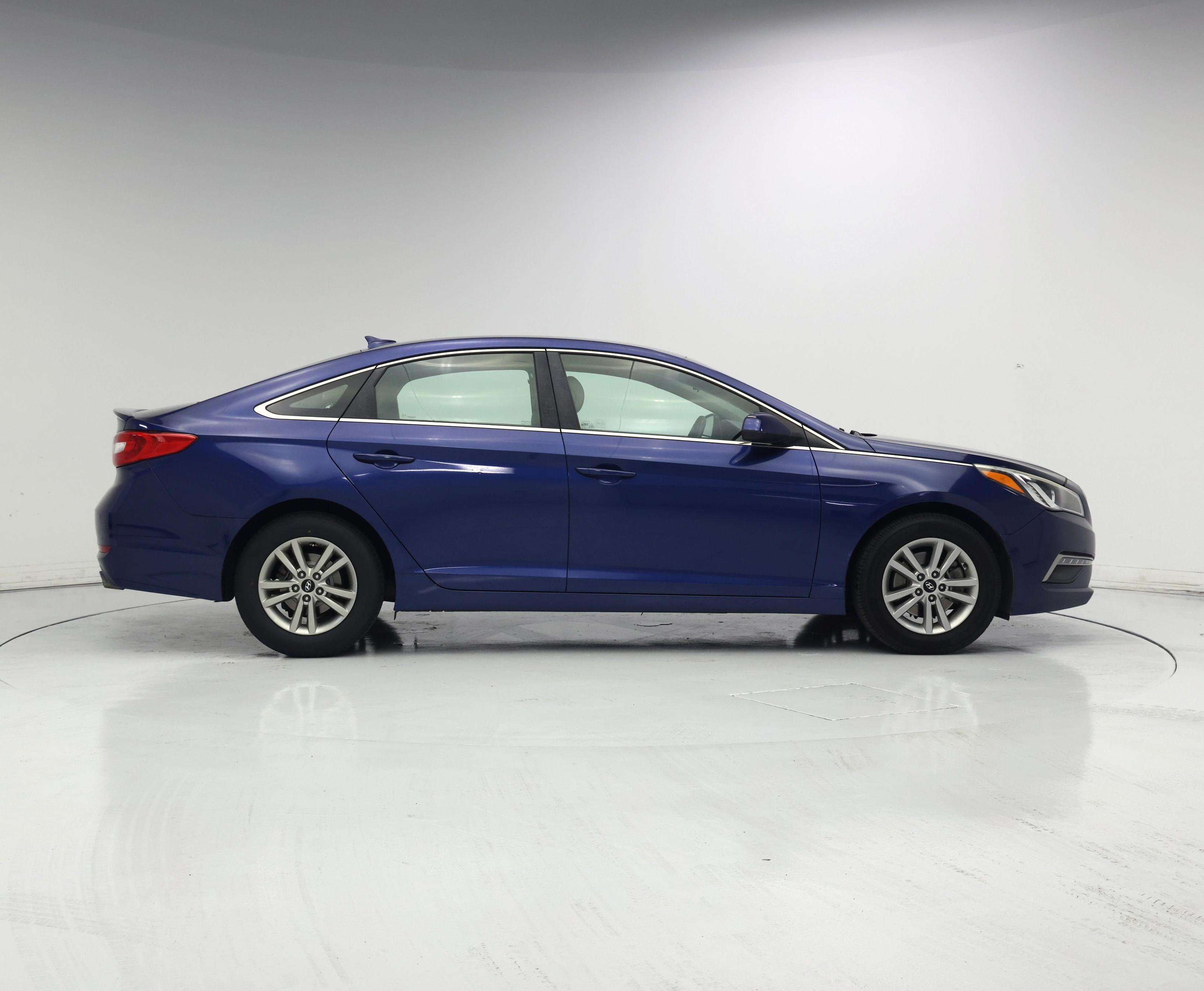 Thumbnail: 2015 Hyundai Sonata - 7