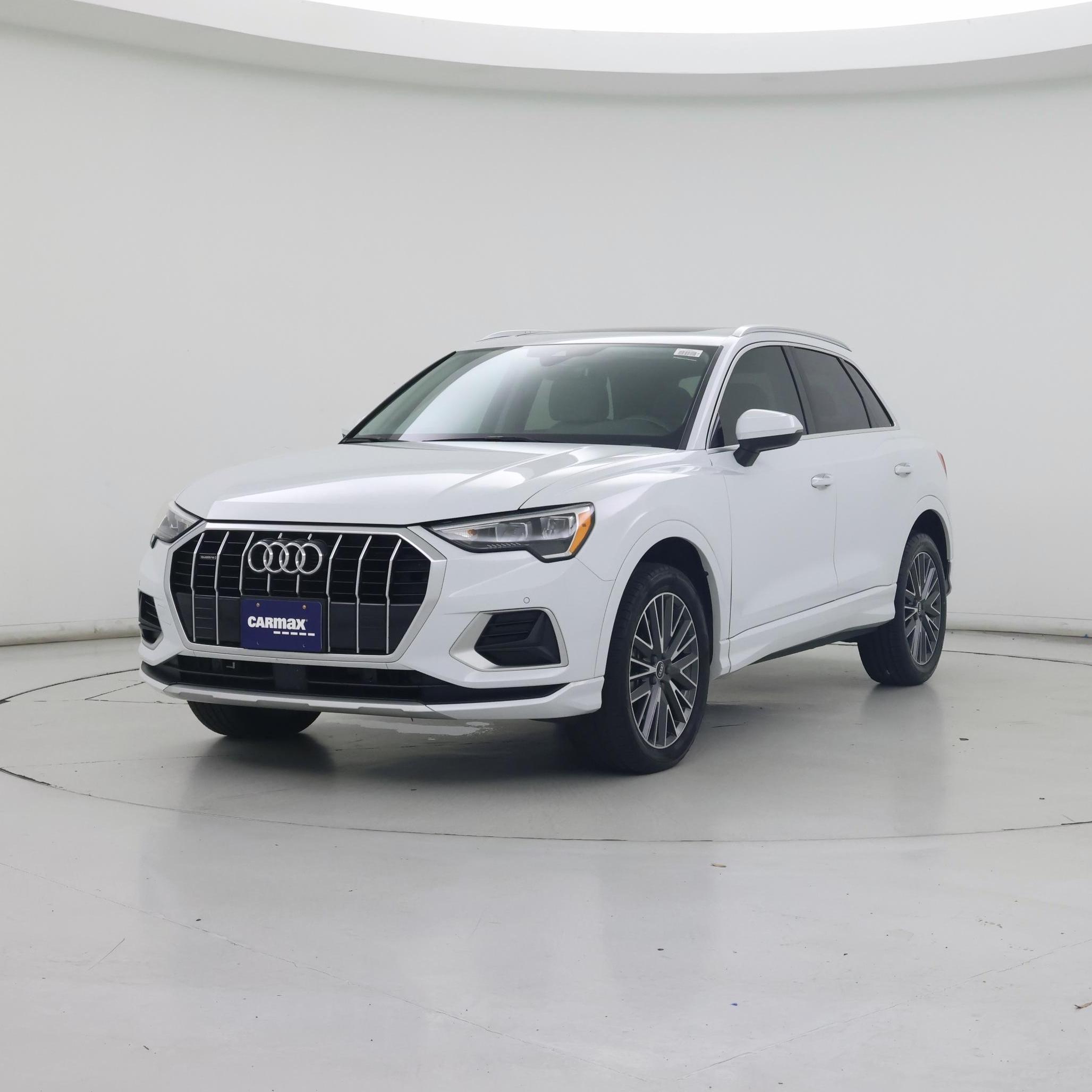 Thumbnail: 2021 Audi Q3 - 4
