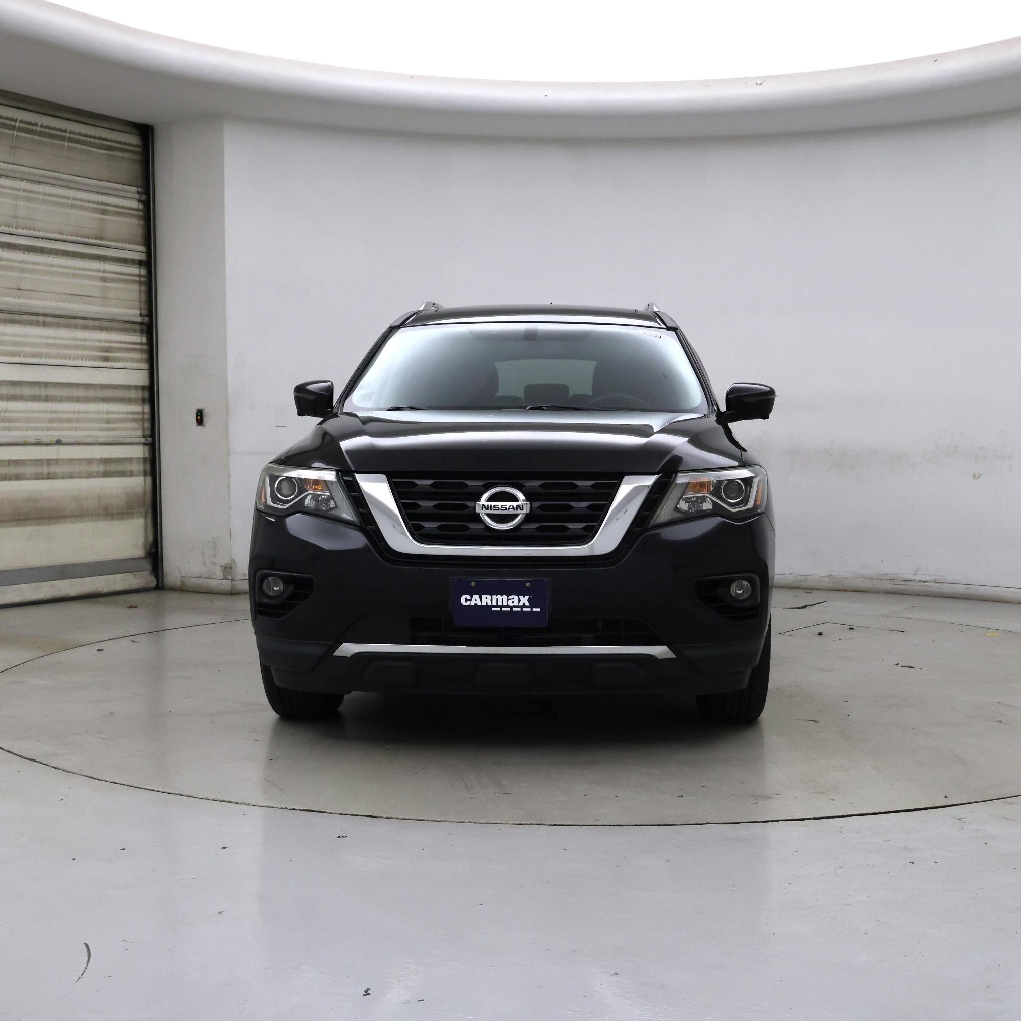 Thumbnail: 2017 Nissan Pathfinder - 5