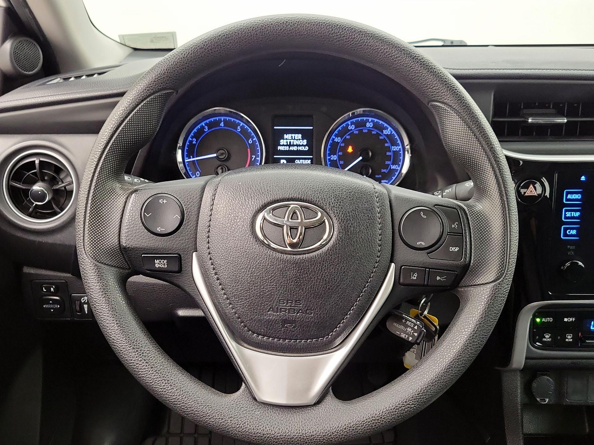 Thumbnail: 2018 Toyota Corolla - 10