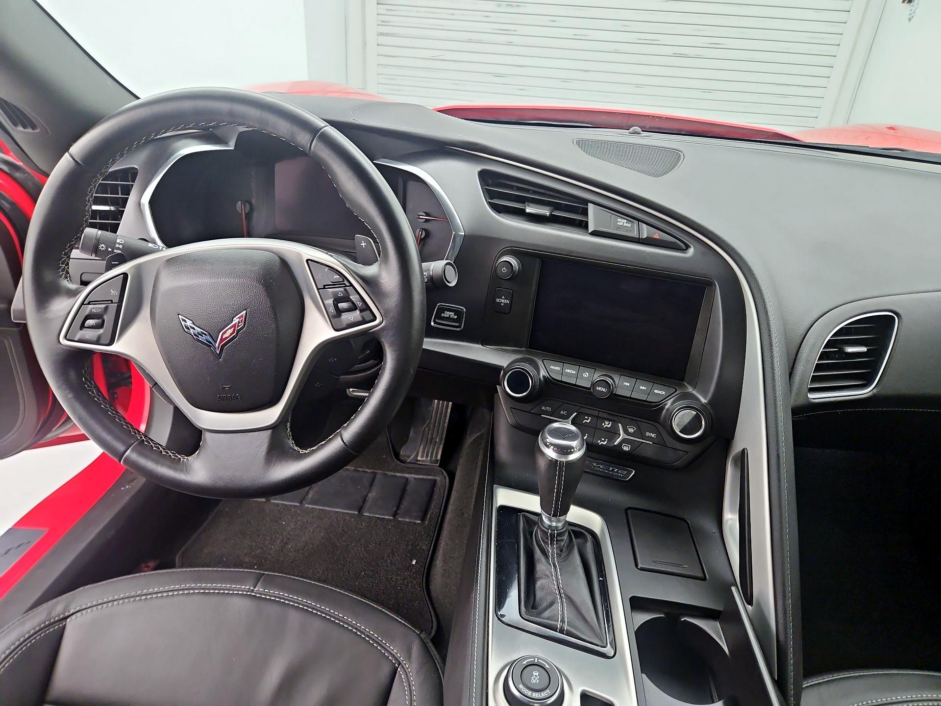 Thumbnail: 2015 Chevrolet Corvette - 9