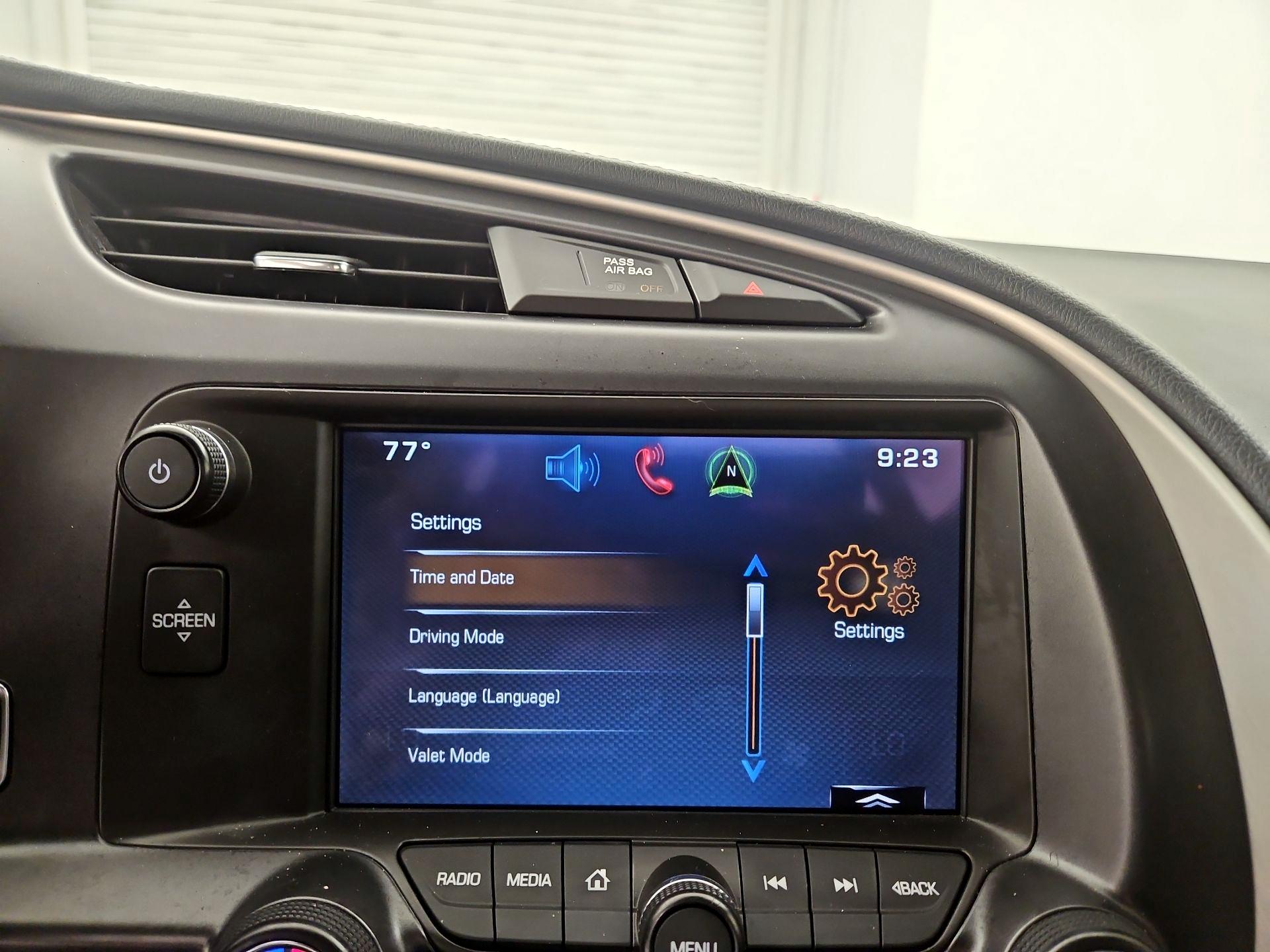 Thumbnail: 2015 Chevrolet Corvette - 16