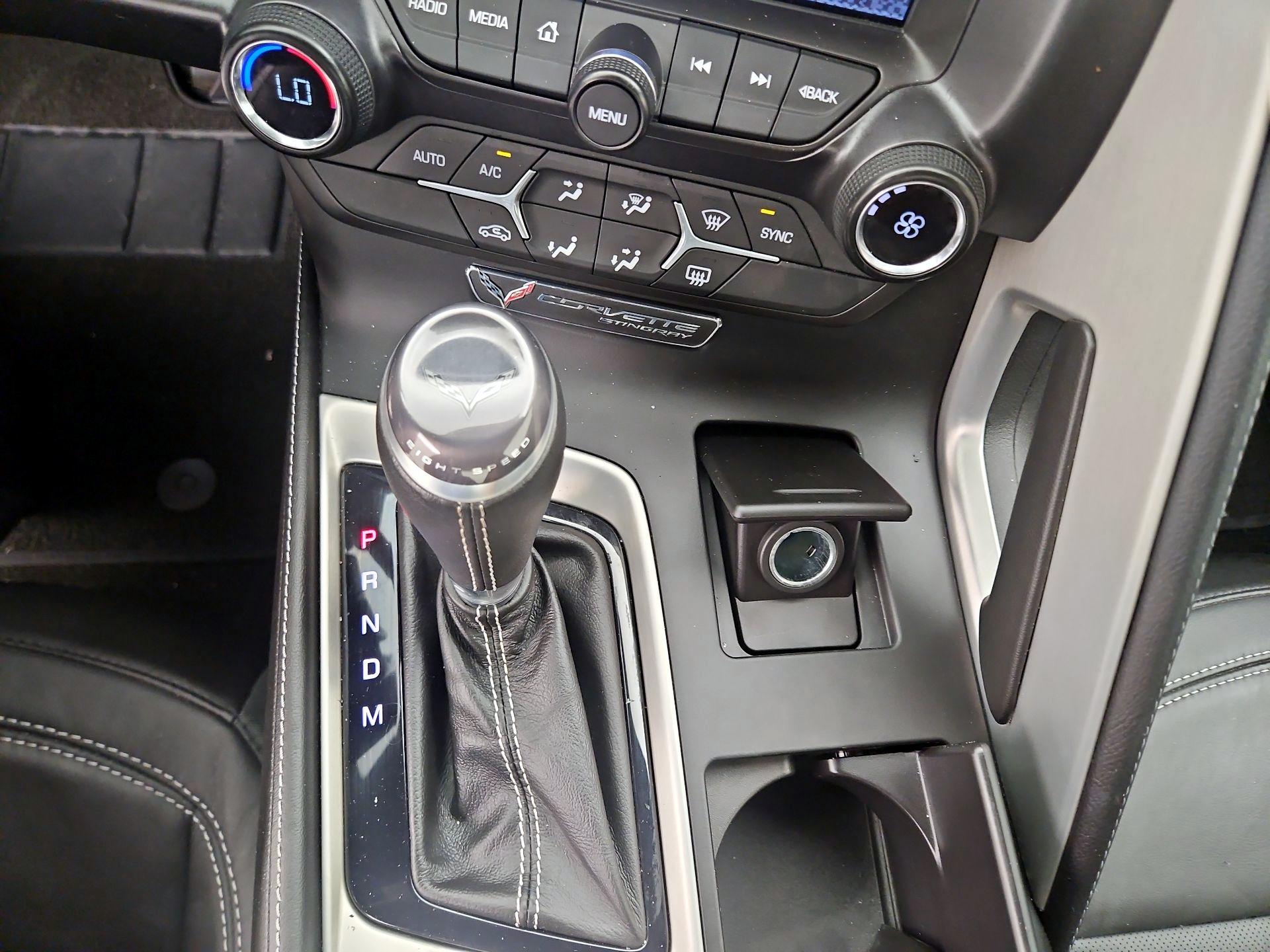 Thumbnail: 2015 Chevrolet Corvette - 18